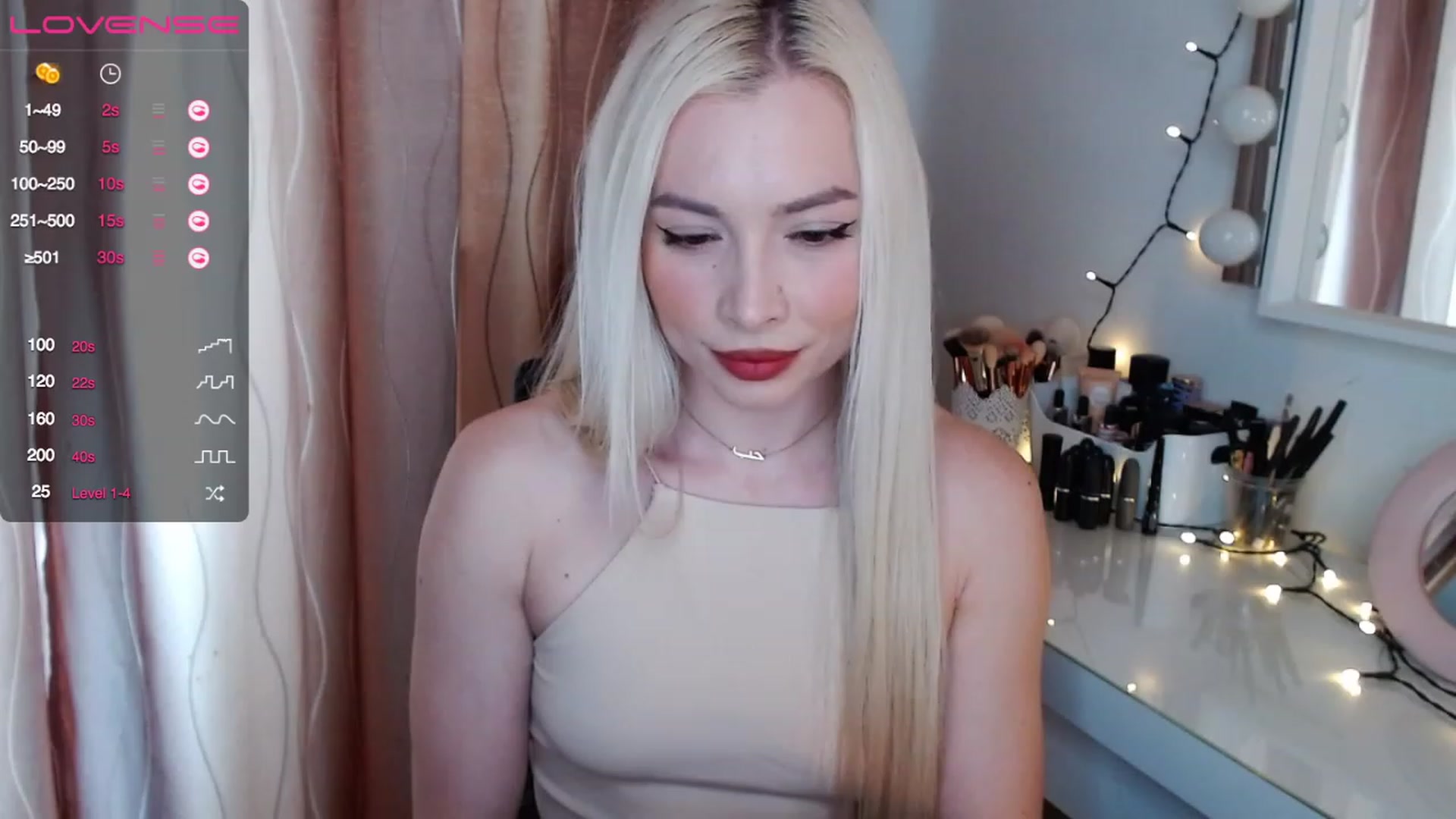 Gallery image thumbnail from Rapunzelll's myfreecams stream on, 03/06/2023, 07:26 image 17 of 20