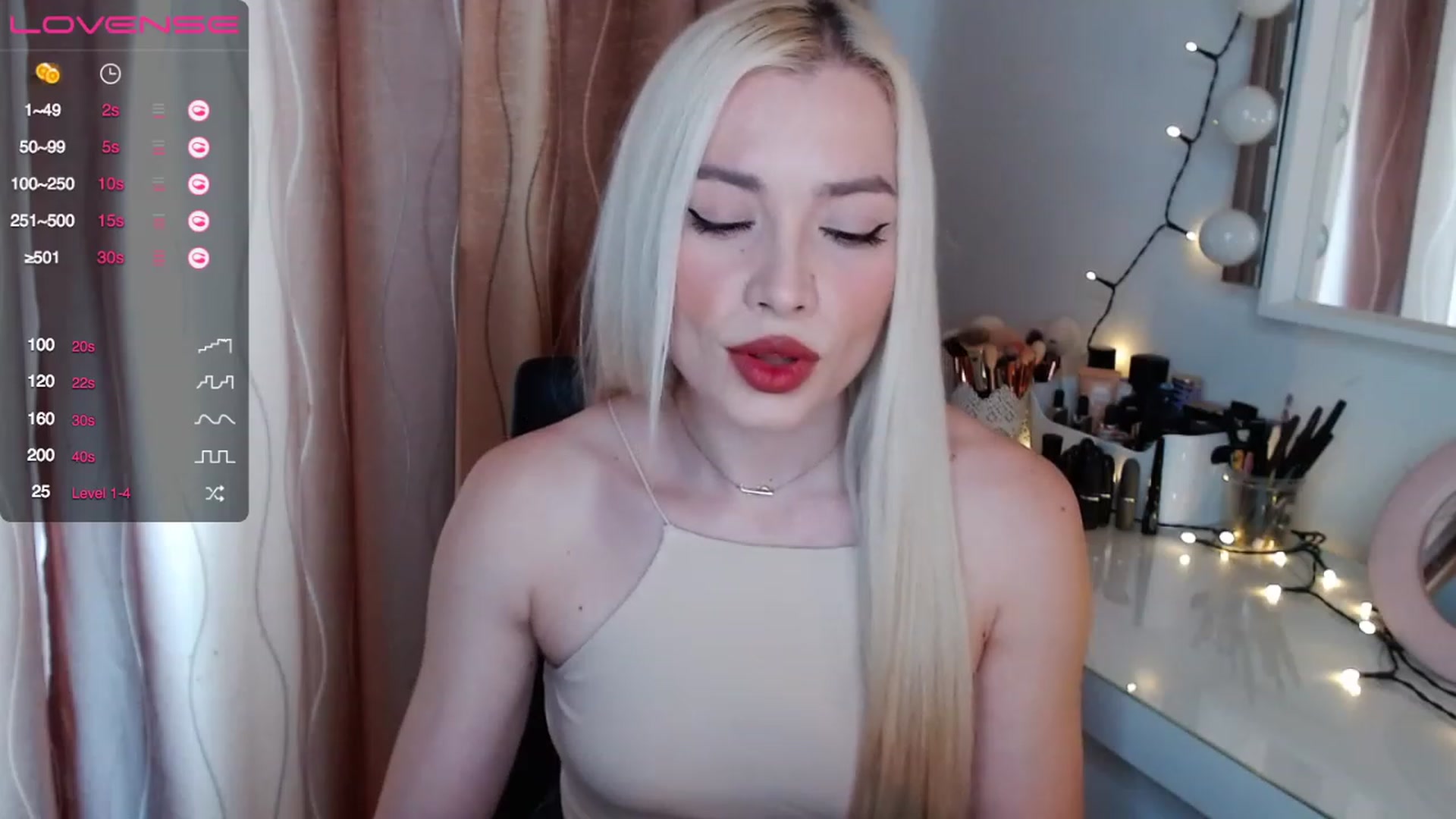Gallery image thumbnail from Rapunzelll's myfreecams stream on, 03/06/2023, 07:26 image 11 of 20