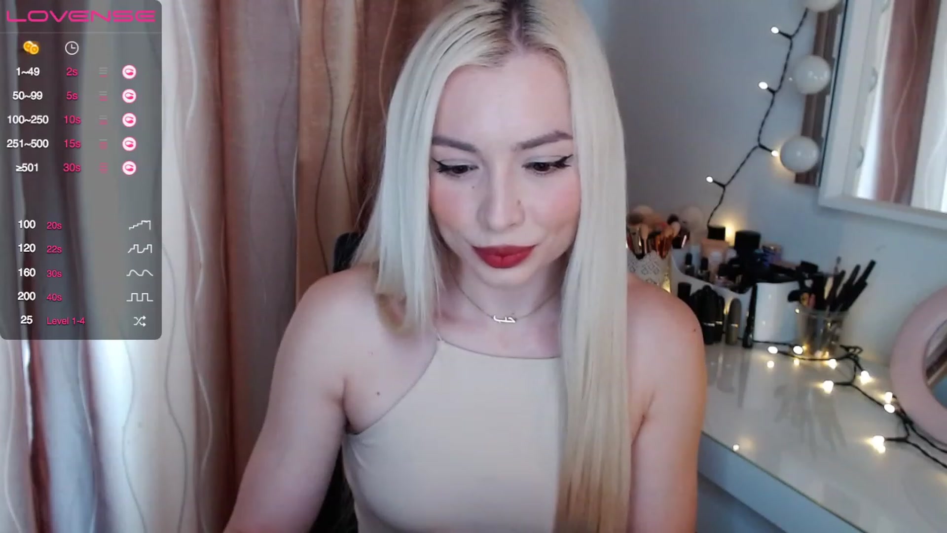 Gallery image thumbnail from Rapunzelll's myfreecams stream on, 03/06/2023, 07:26 image 10 of 20