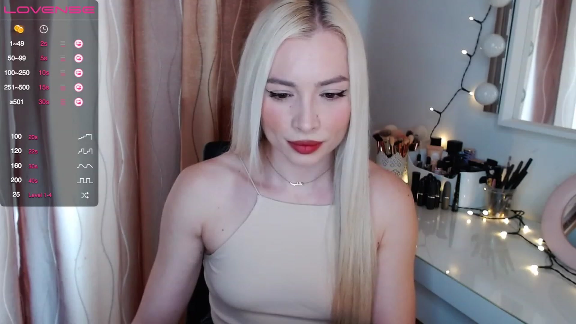 Gallery image thumbnail from Rapunzelll's myfreecams stream on, 03/06/2023, 07:26 image 15 of 20