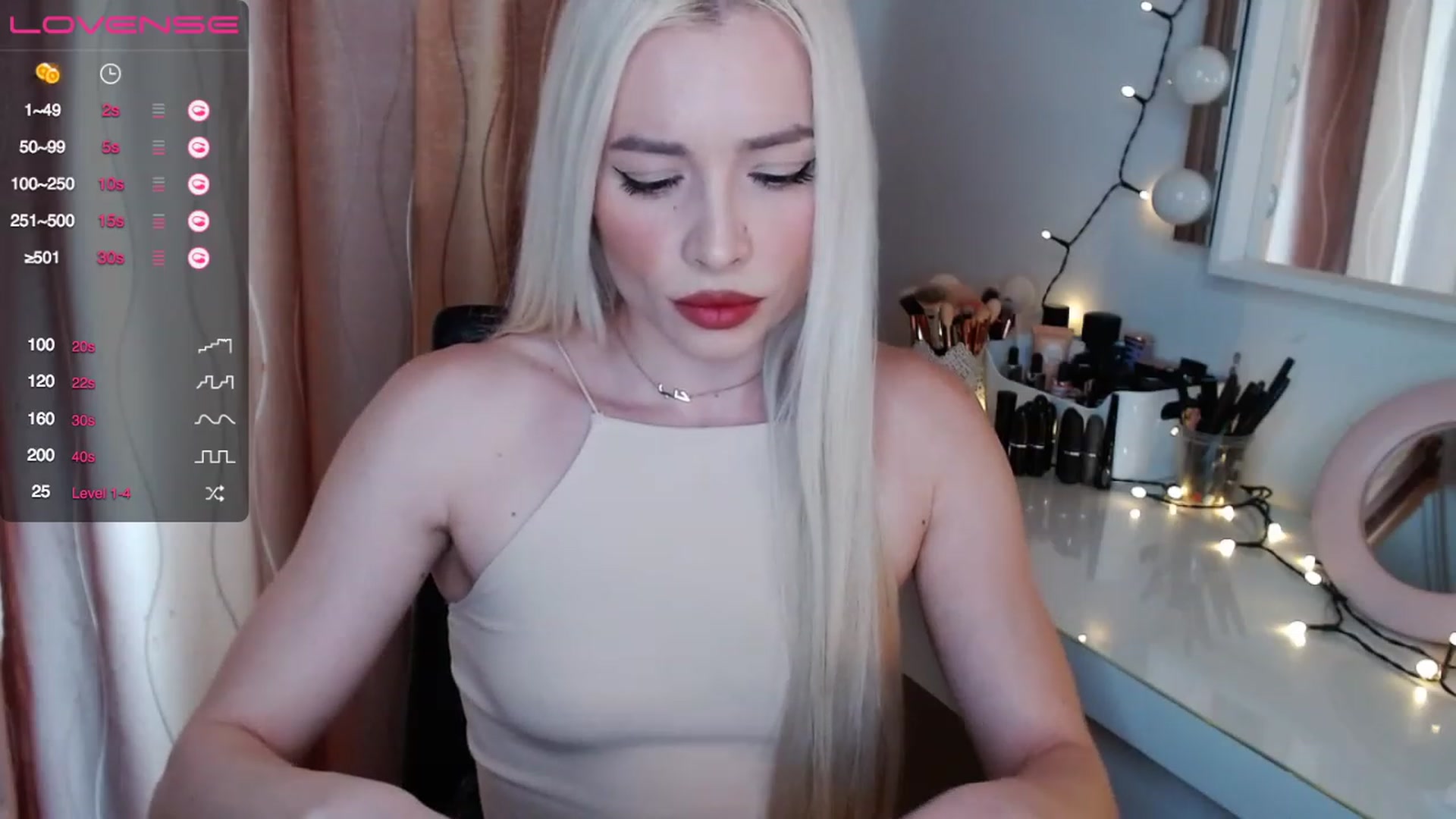 Gallery image thumbnail from Rapunzelll's myfreecams stream on, 03/06/2023, 08:52 image 12 of 20