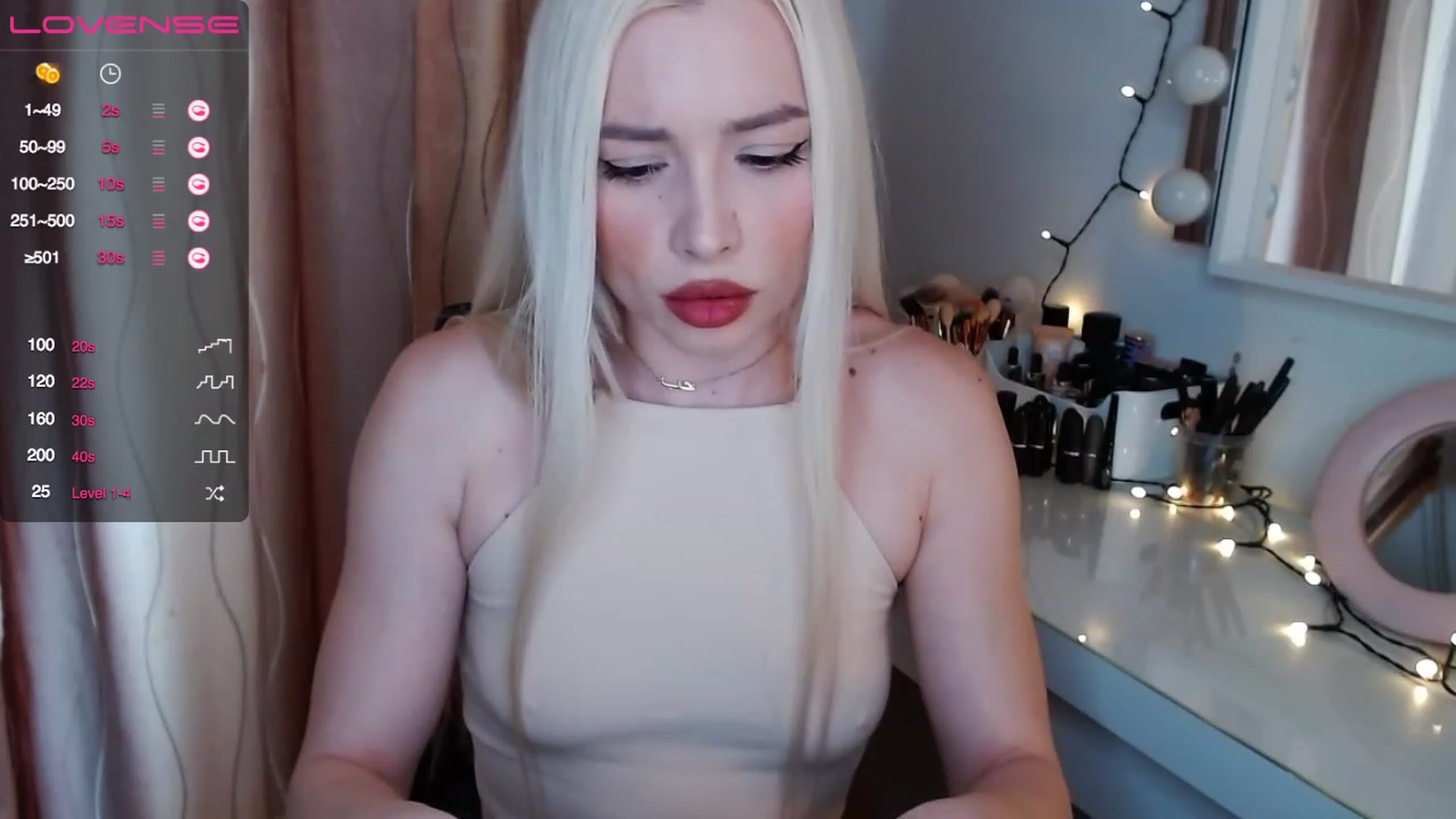 Gallery image thumbnail from Rapunzelll's myfreecams stream on, 03/06/2023, 08:52 image 14 of 20