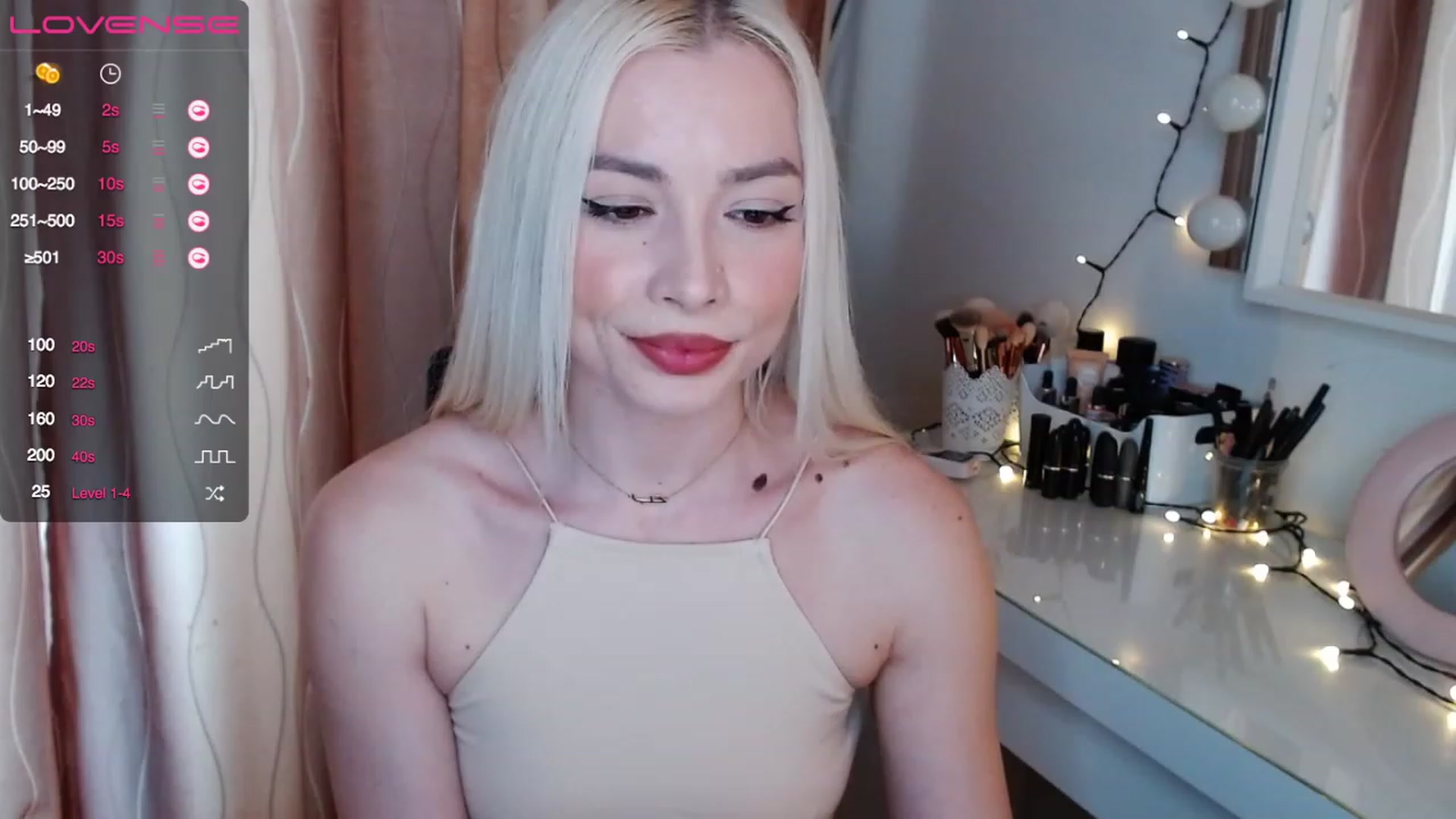 Gallery image thumbnail from Rapunzelll's myfreecams stream on, 03/06/2023, 09:48 image 3 of 20
