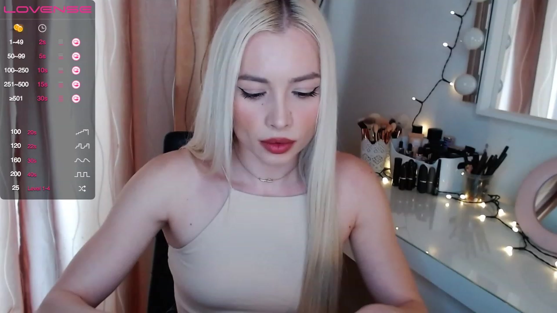 Gallery image thumbnail from Rapunzelll's myfreecams stream on, 03/06/2023, 09:48 image 15 of 20