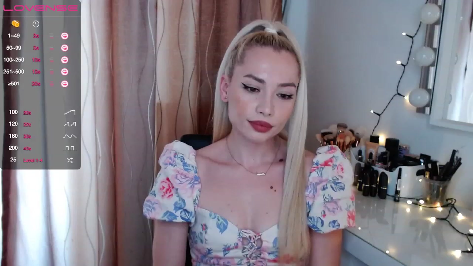 Gallery image thumbnail from Rapunzelll's myfreecams stream on, 03/07/2023, 09:08 image 16 of 20