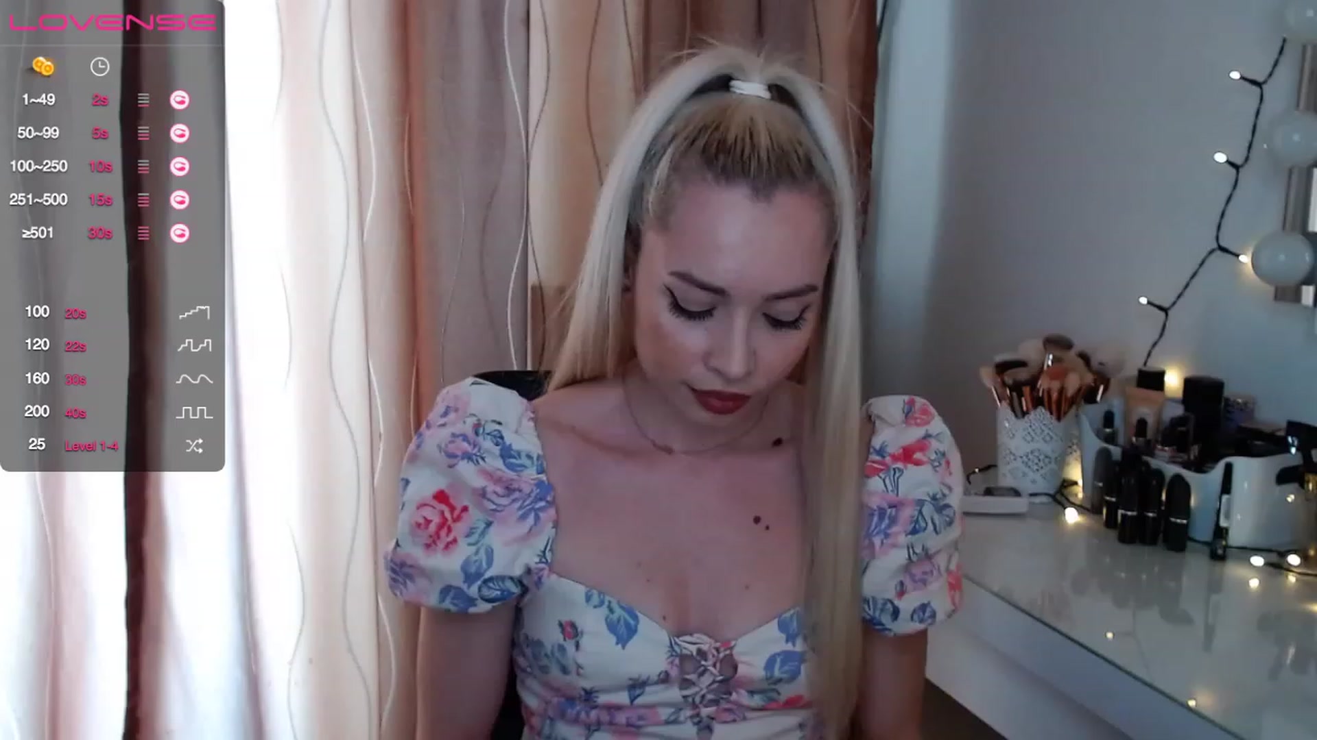 Gallery image thumbnail from Rapunzelll's myfreecams stream on, 03/07/2023, 09:43 image 4 of 20