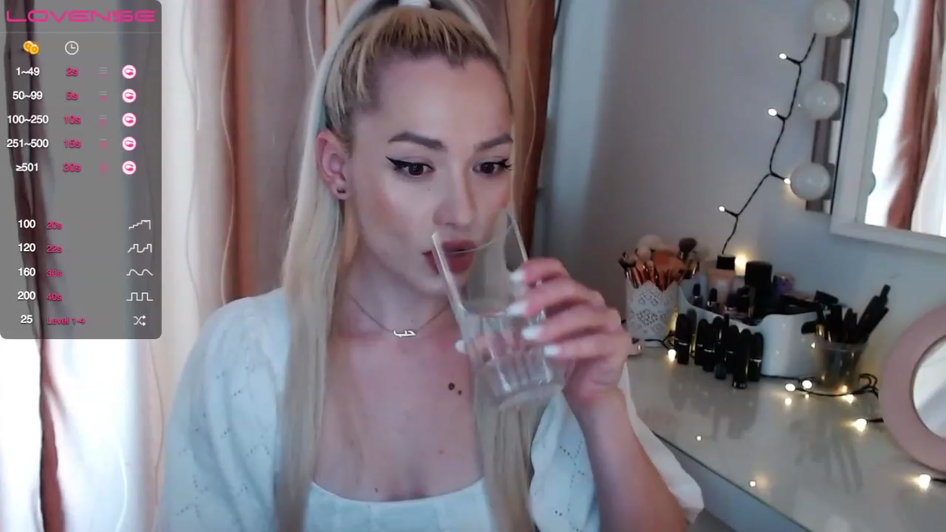 Gallery image thumbnail from Rapunzelll's myfreecams stream on, 03/08/2023, 08:56 image 20 of 20