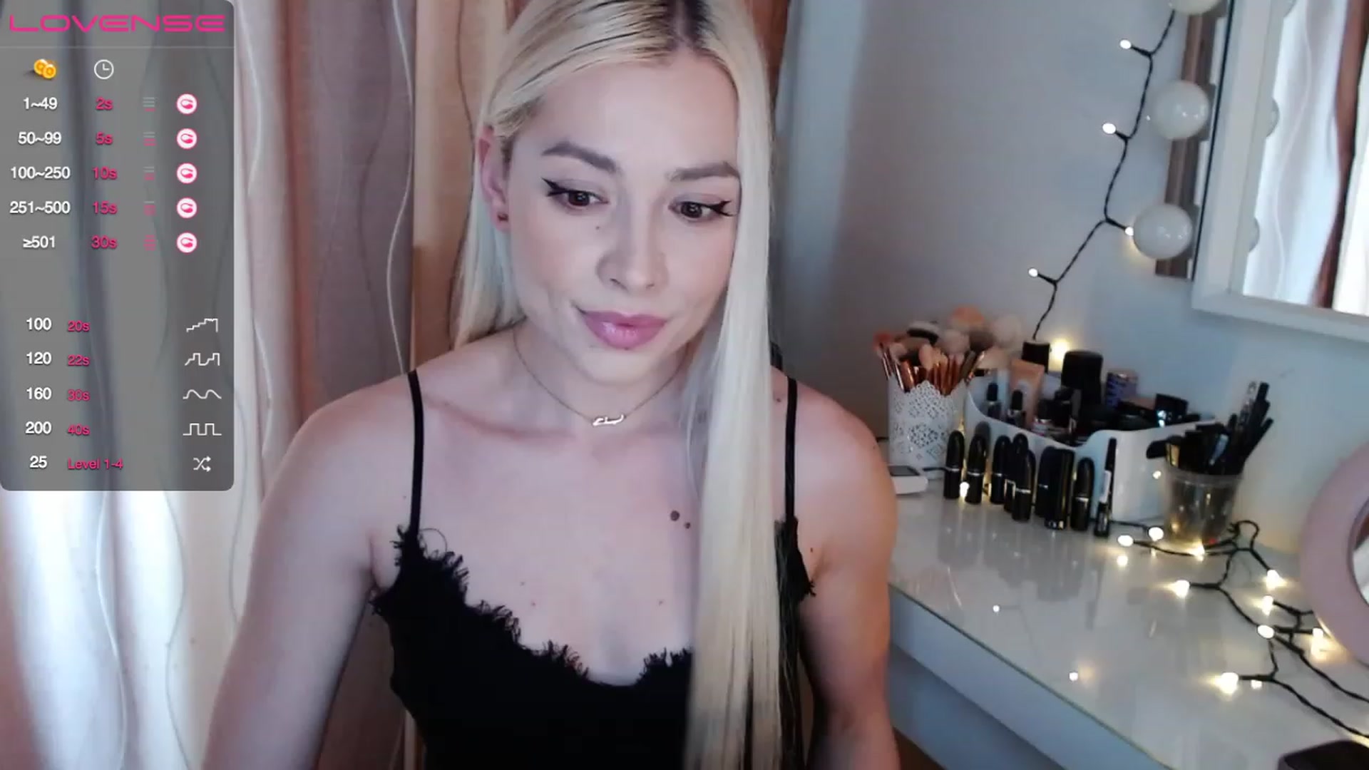 Gallery image thumbnail from Rapunzelll's myfreecams stream on, 03/10/2023, 07:50 image 17 of 20