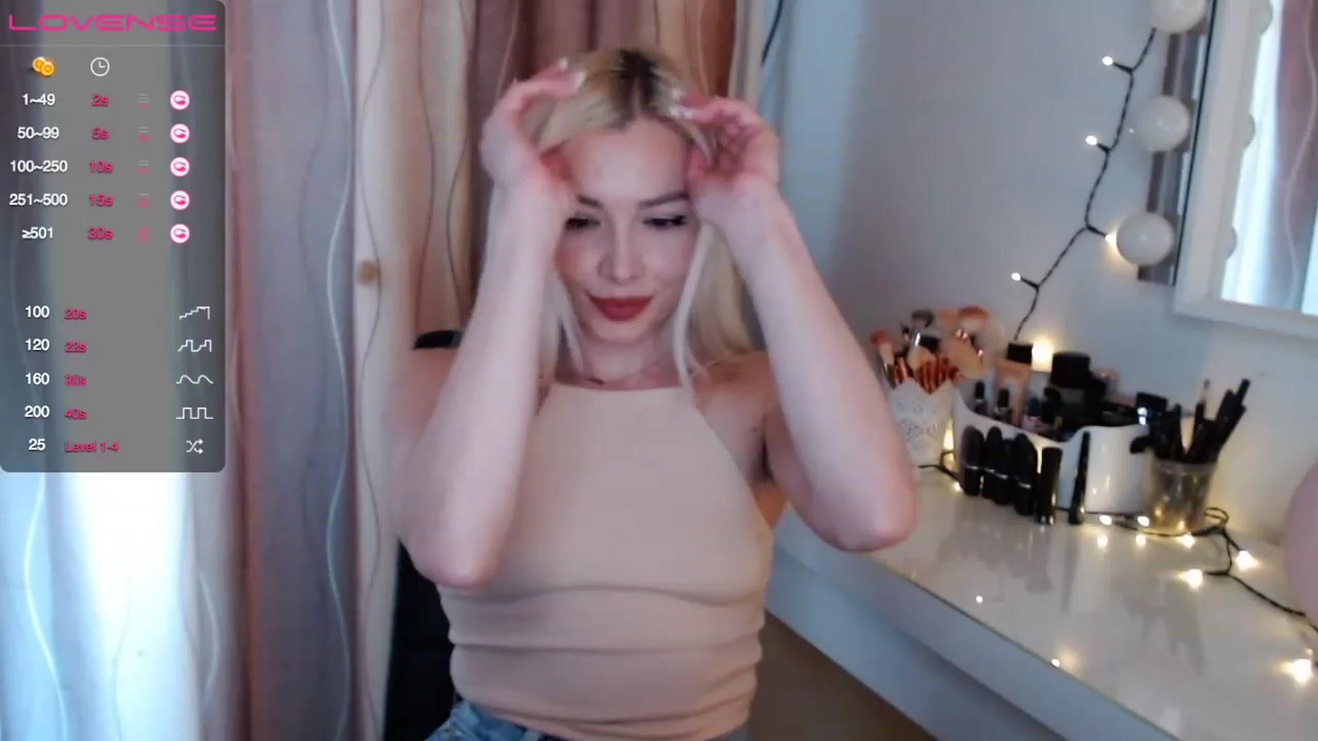 Gallery image thumbnail from Rapunzelll's myfreecams stream on, 03/13/2023, 08:19 image 9 of 20