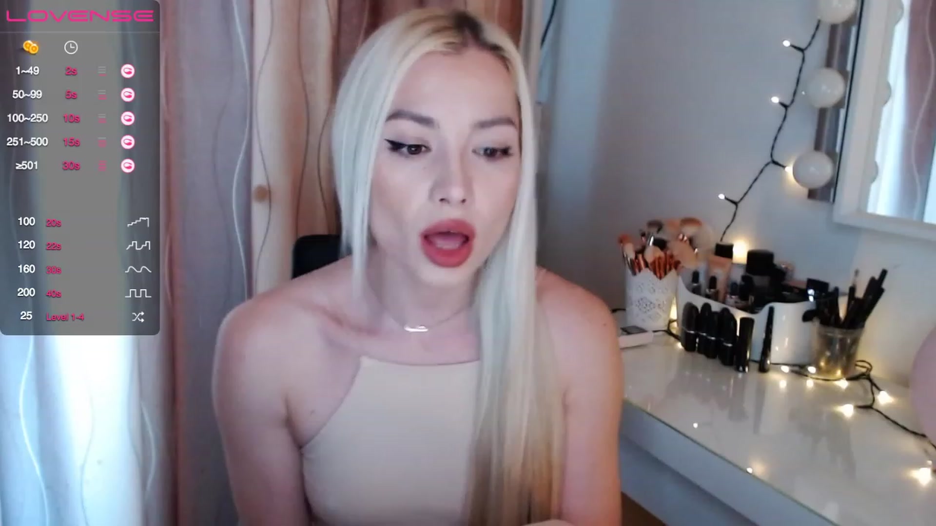 Gallery image thumbnail from Rapunzelll's myfreecams stream on, 03/13/2023, 08:19 image 3 of 20