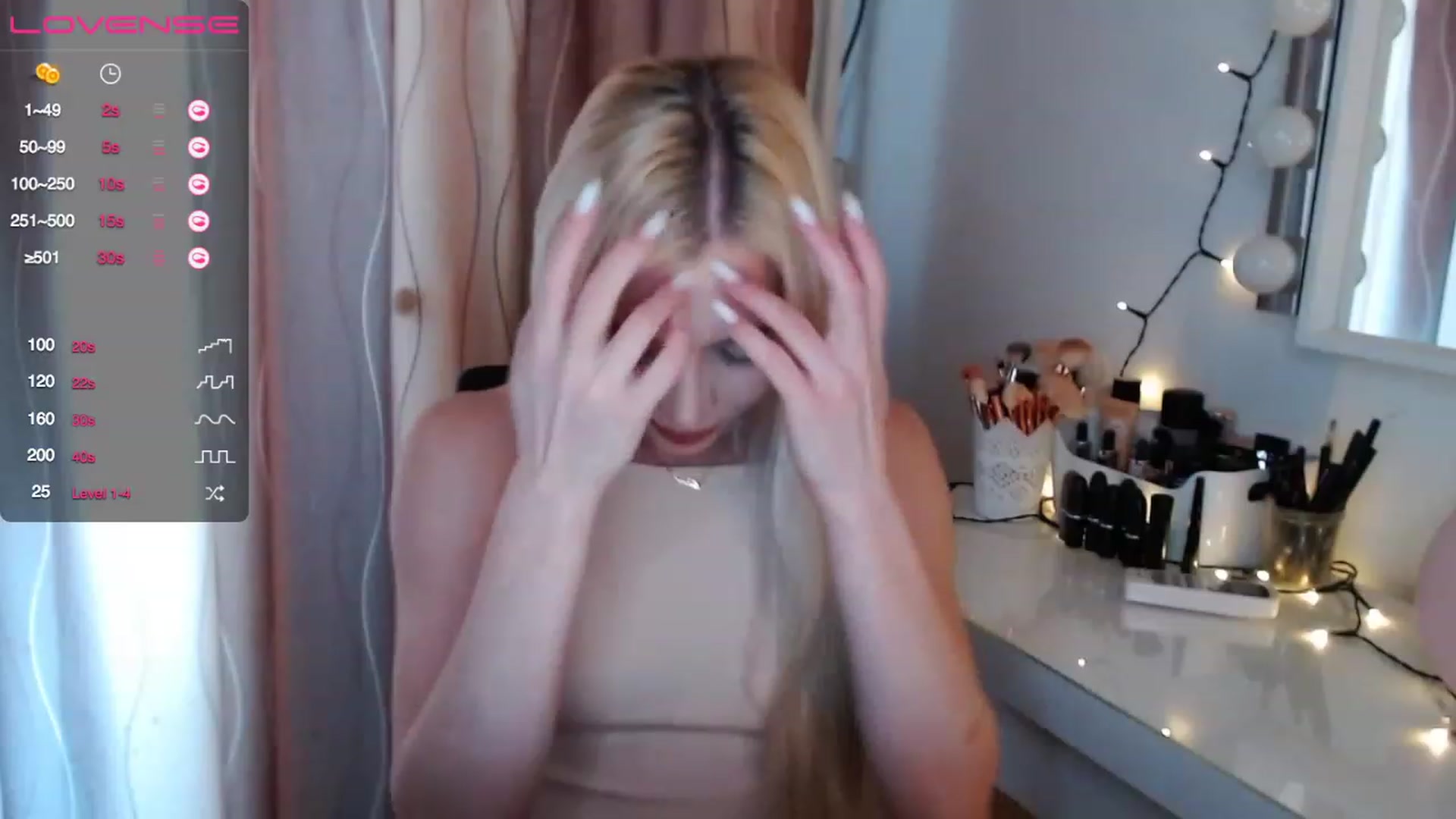 Gallery image thumbnail from Rapunzelll's myfreecams stream on, 03/13/2023, 08:19 image 19 of 20