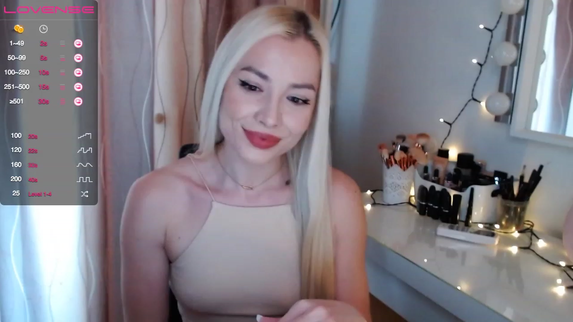 Gallery image thumbnail from Rapunzelll's myfreecams stream on, 03/13/2023, 08:39 image 15 of 20