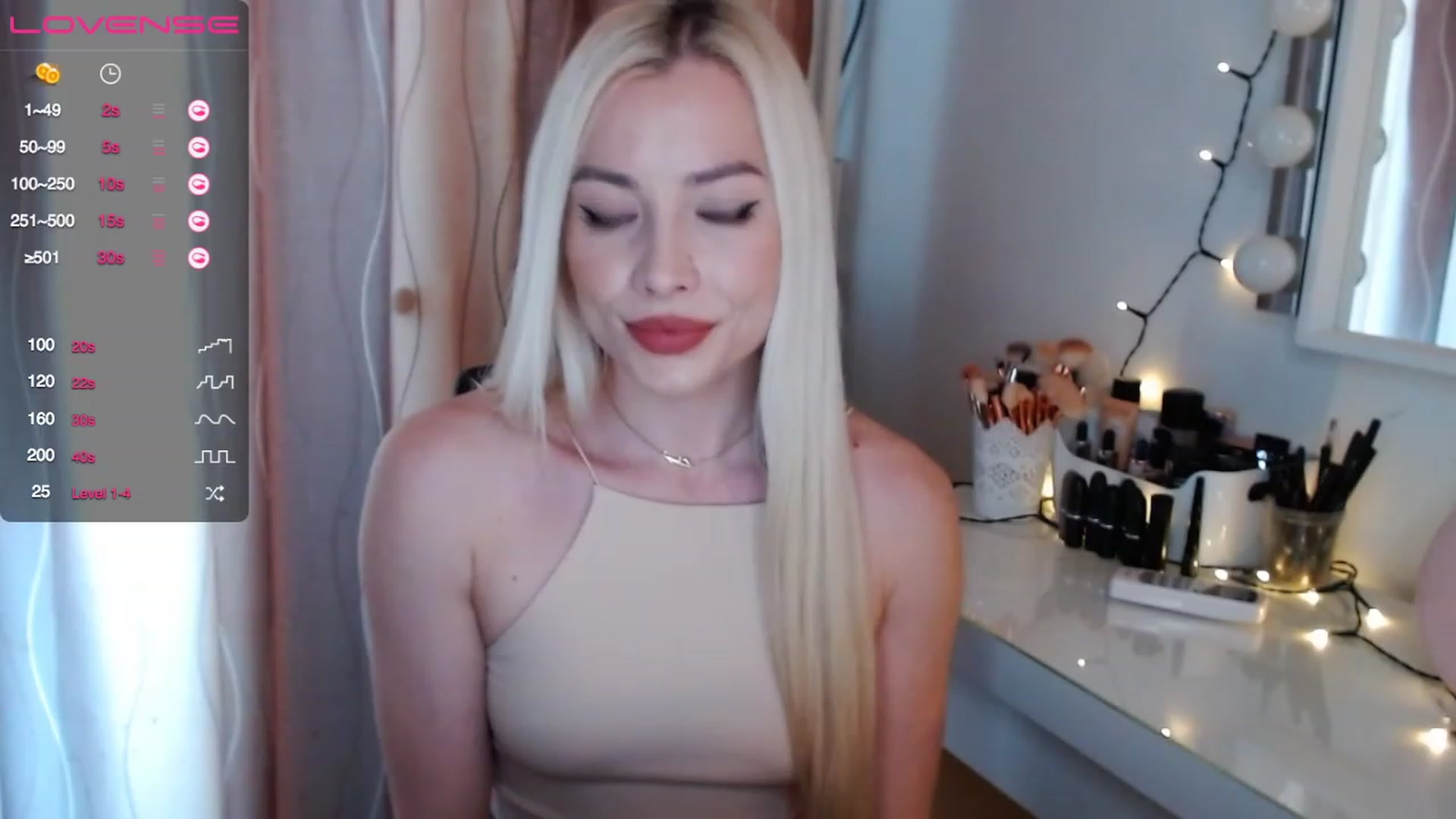 Gallery image thumbnail from Rapunzelll's myfreecams stream on, 03/13/2023, 08:39 image 6 of 20
