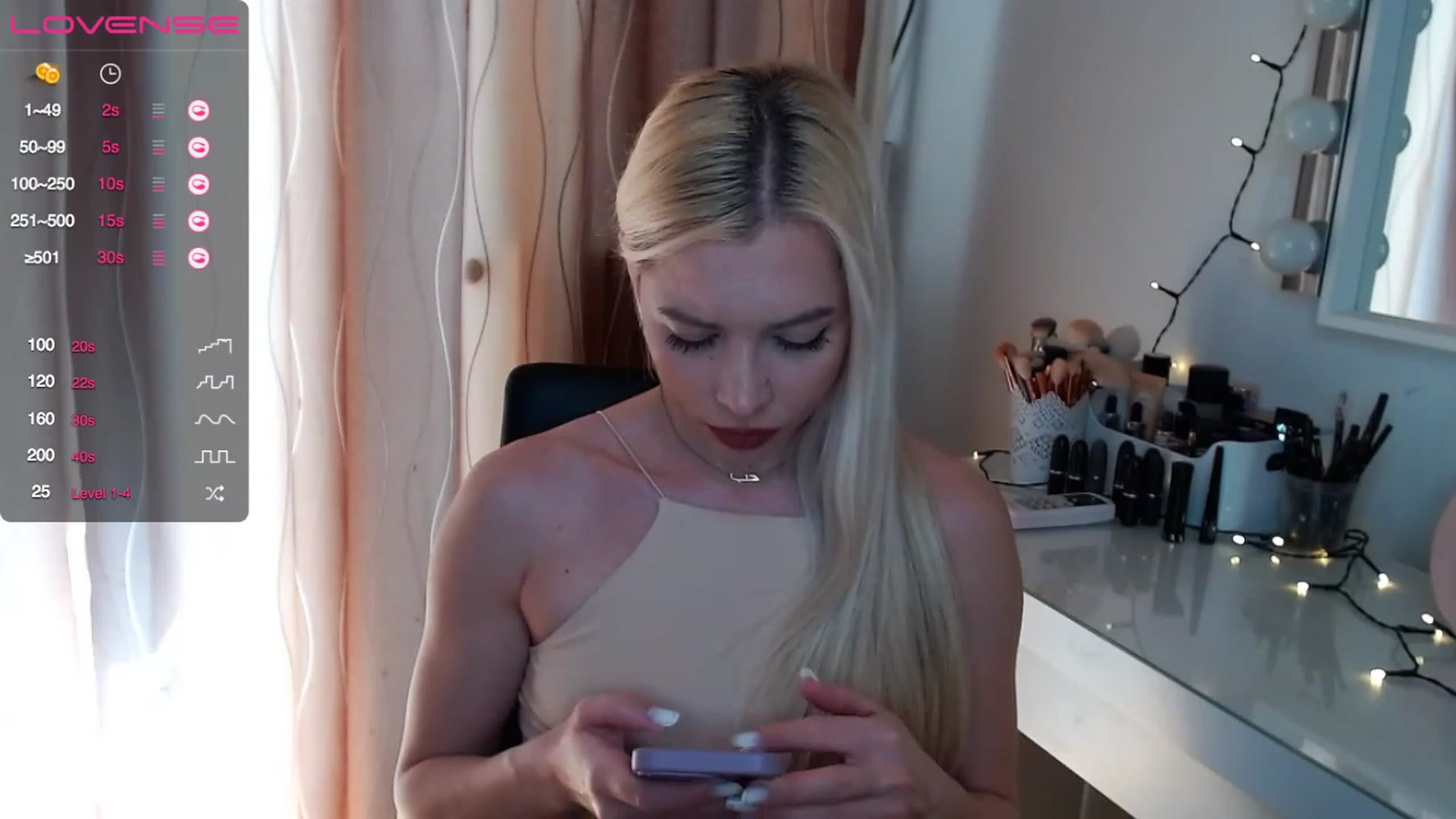 Gallery image thumbnail from Rapunzelll's myfreecams stream on, 03/13/2023, 10:42 image 6 of 20