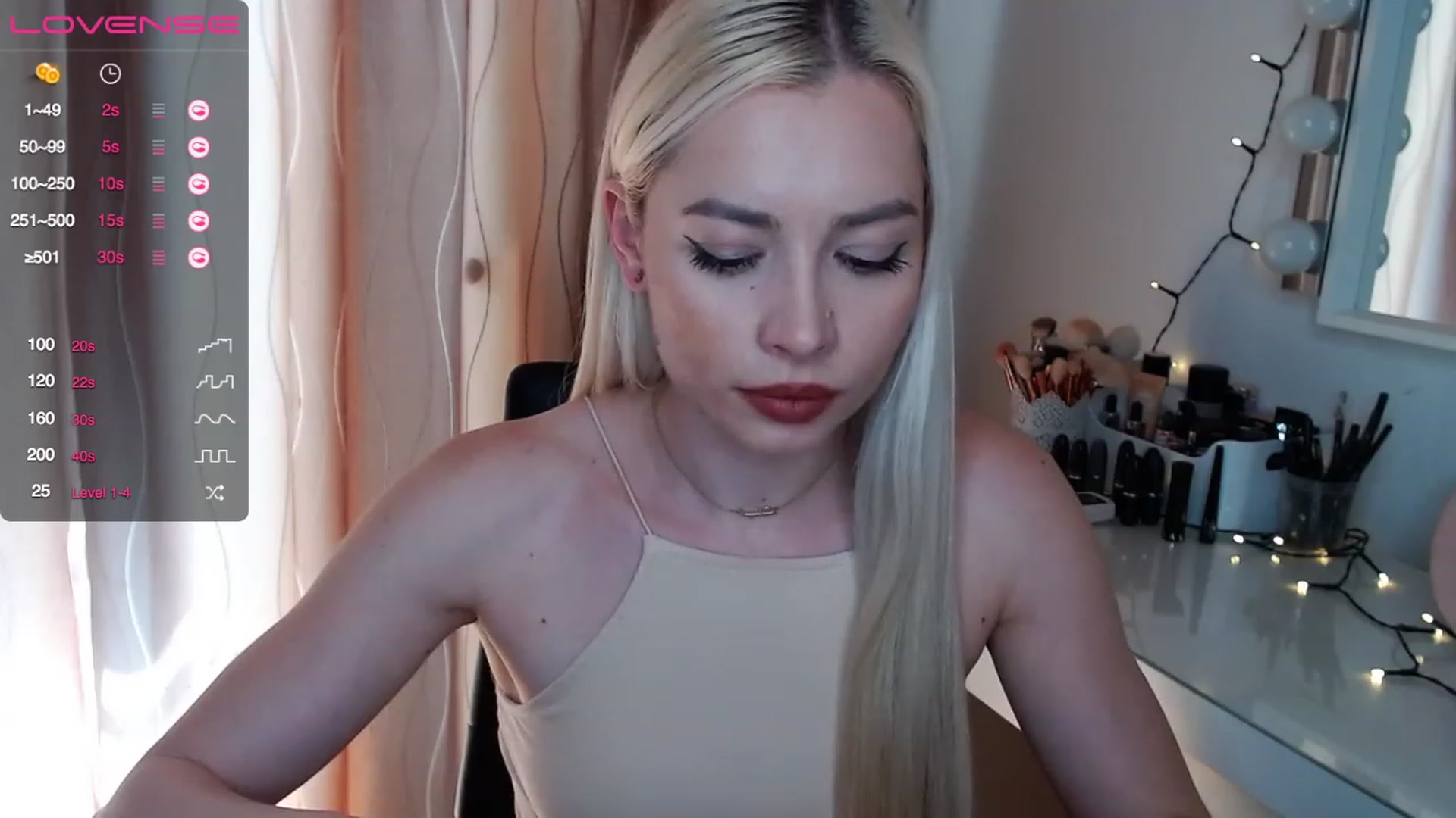 Gallery image thumbnail from Rapunzelll's myfreecams stream on, 03/13/2023, 10:42 image 15 of 20