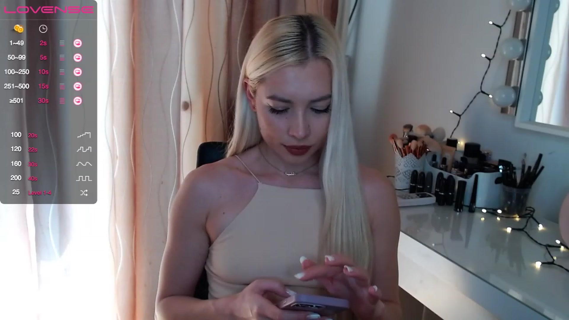 Gallery image thumbnail from Rapunzelll's myfreecams stream on, 03/13/2023, 10:42 image 12 of 20