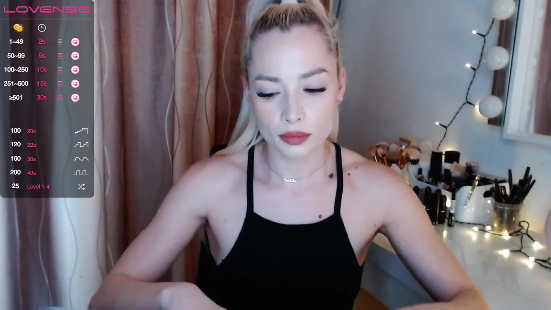 Gallery image thumbnail from Rapunzelll's myfreecams stream on, 03/16/2023, 08:24 image 18 of 20