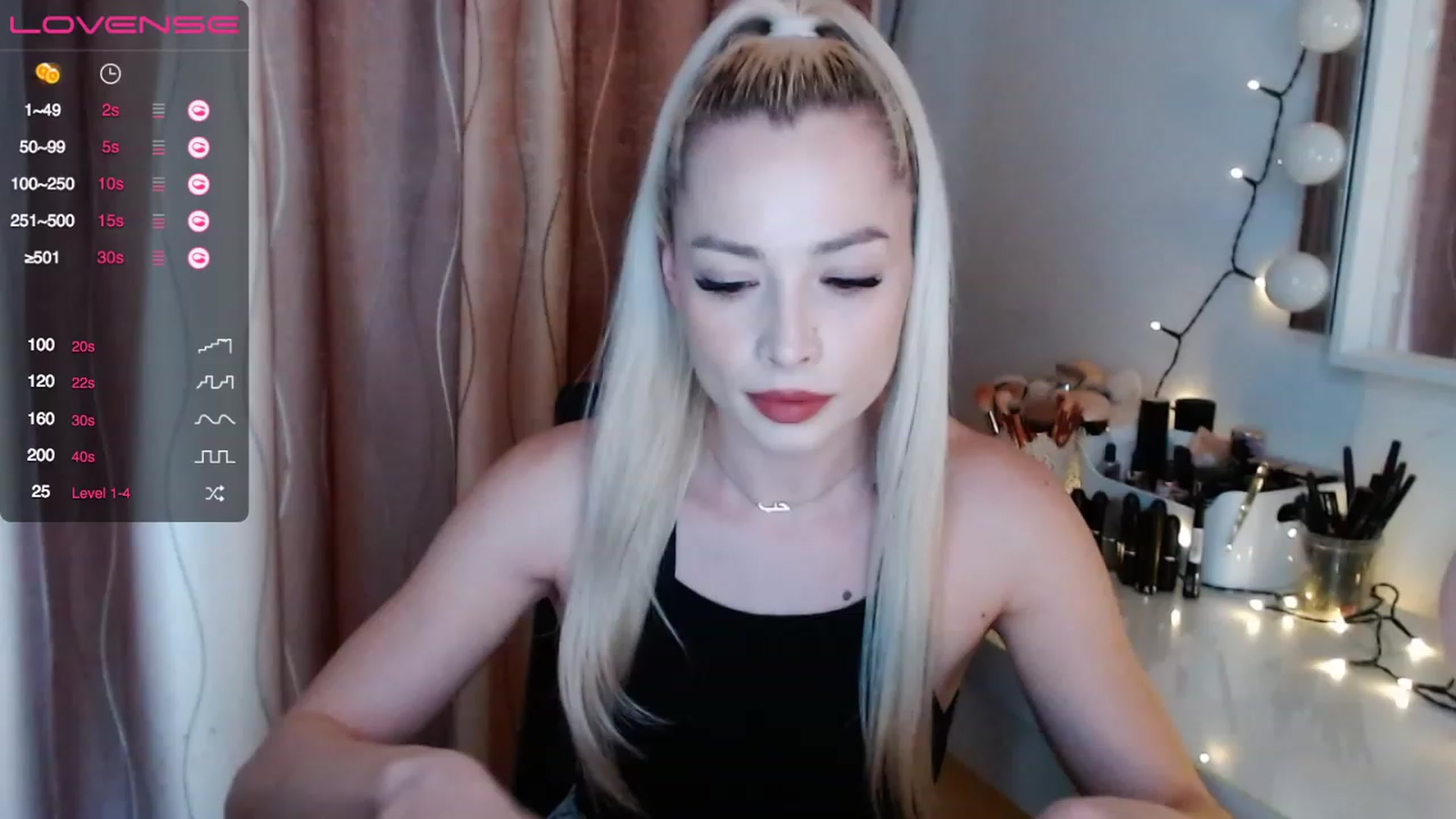 Gallery image thumbnail from Rapunzelll's myfreecams stream on, 03/16/2023, 08:24 image 11 of 20