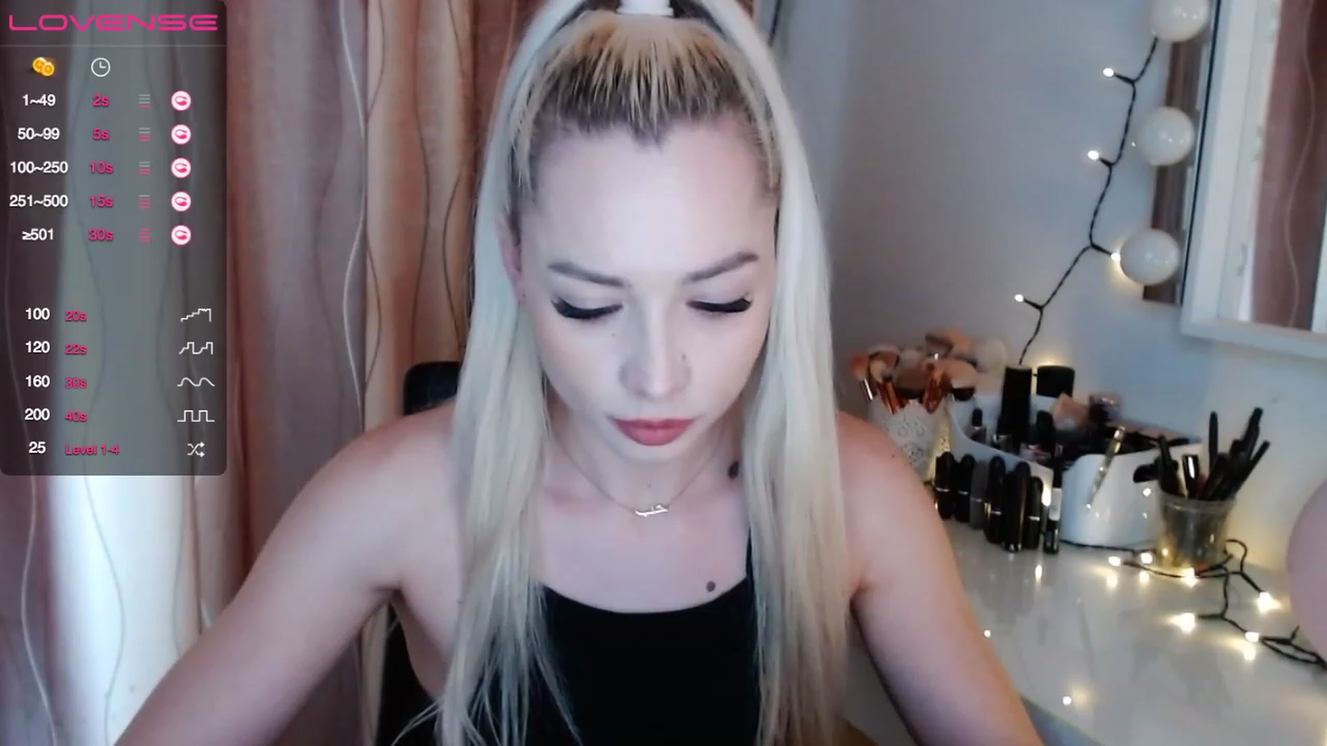 Gallery image thumbnail from Rapunzelll's myfreecams stream on, 03/16/2023, 10:01 image 19 of 20