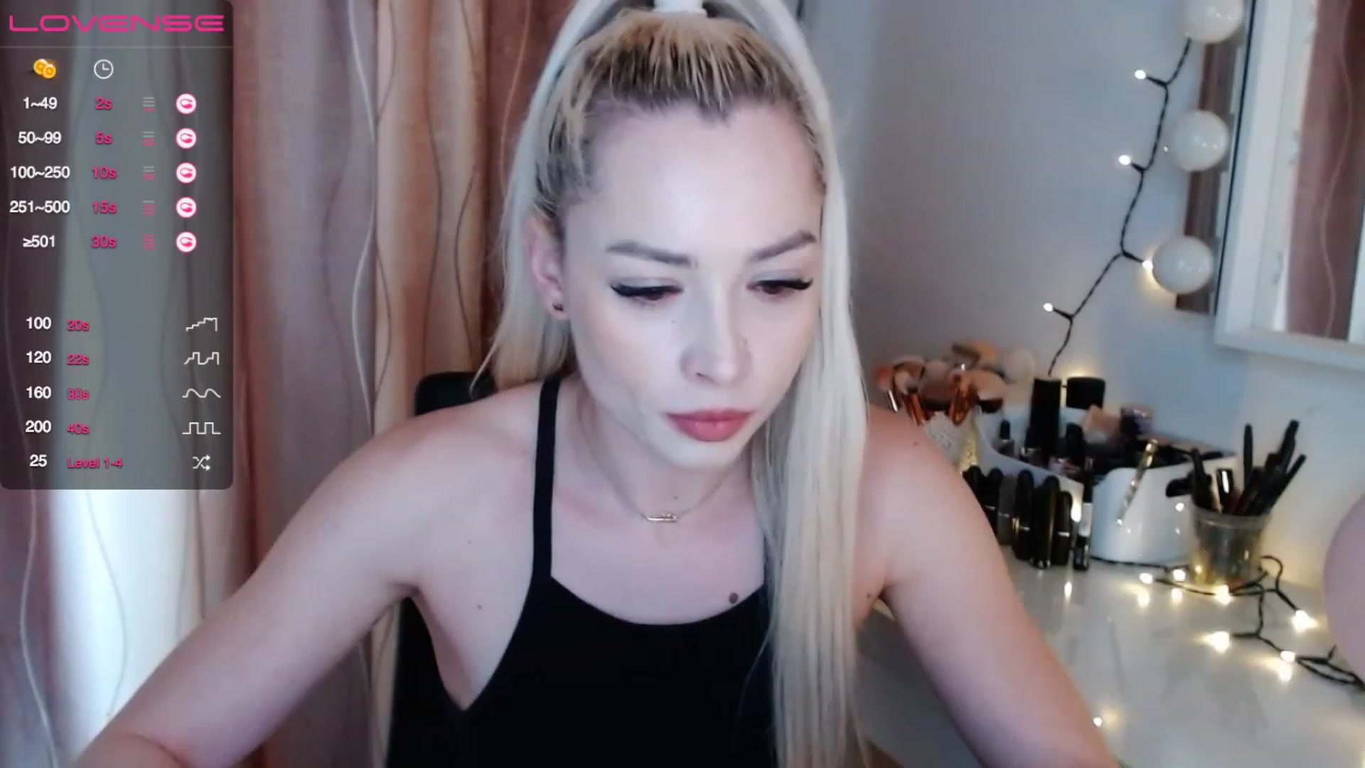 Gallery image thumbnail from Rapunzelll's myfreecams stream on, 03/16/2023, 10:01 image 1 of 20