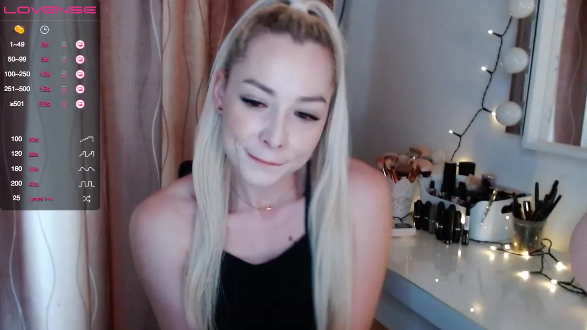 Gallery image thumbnail from Rapunzelll's myfreecams stream on, 03/16/2023, 10:01 image 8 of 20