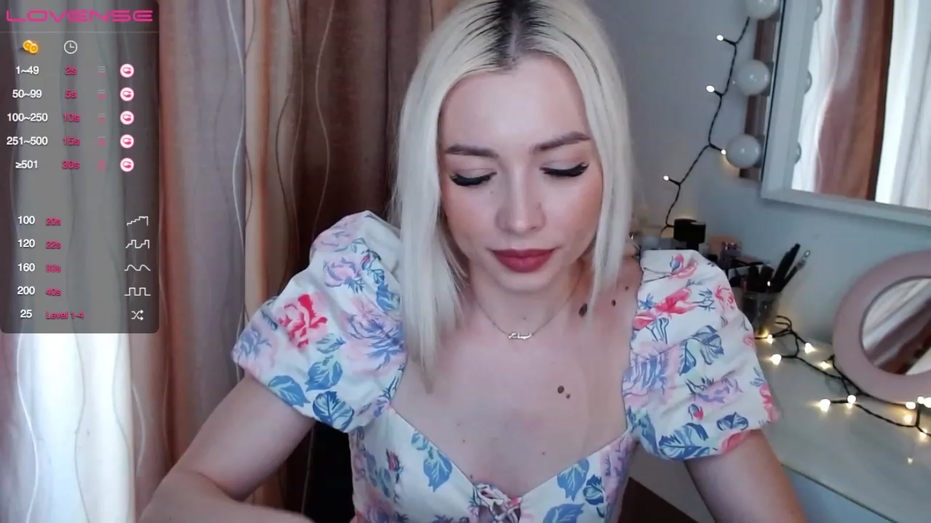 Gallery image thumbnail from Rapunzelll's myfreecams stream on, 03/19/2023, 08:58 image 4 of 20