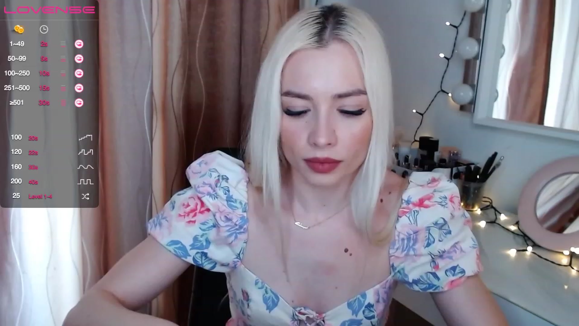Gallery image thumbnail from Rapunzelll's myfreecams stream on, 03/19/2023, 08:58 image 2 of 20