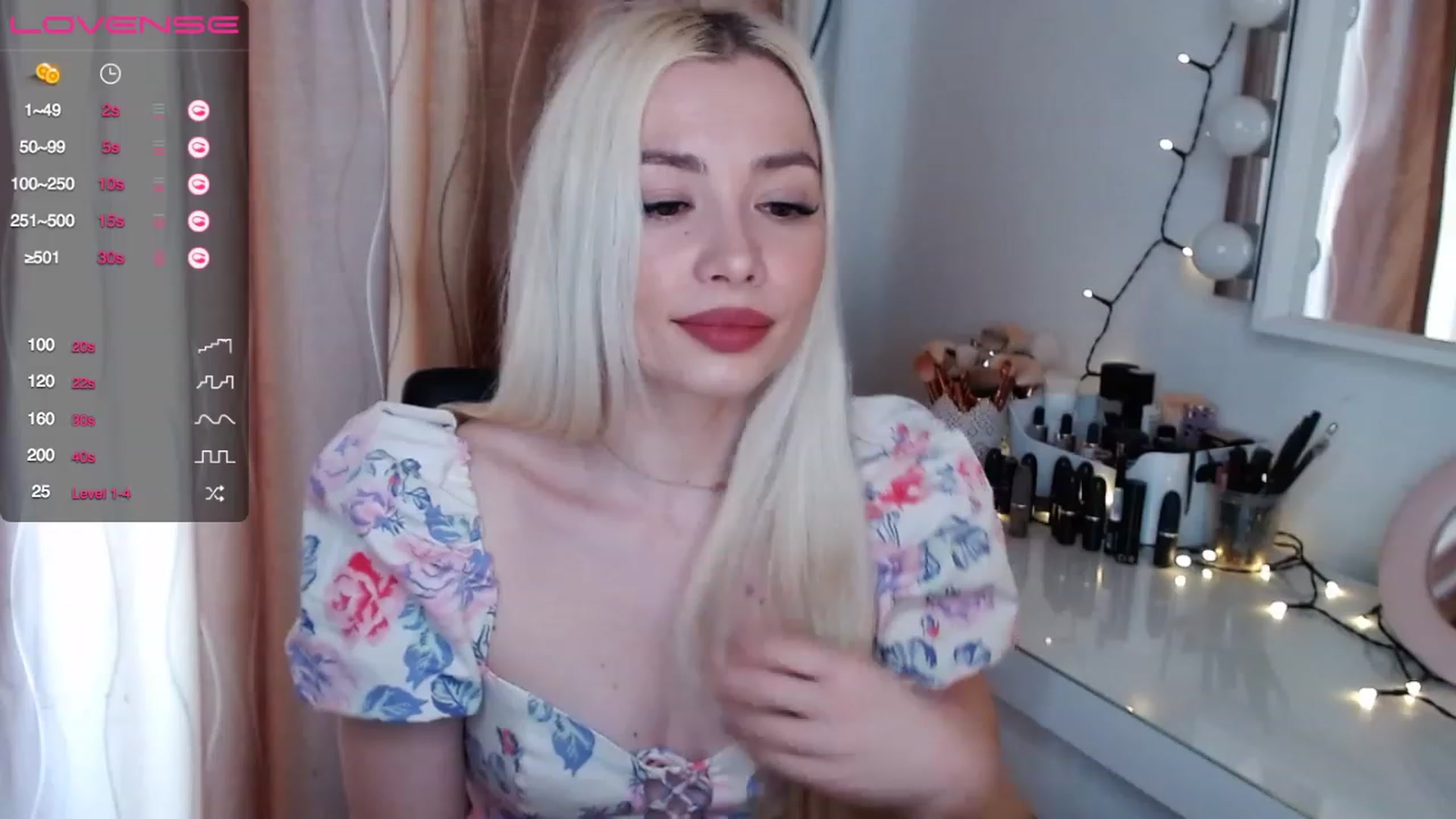 Gallery image thumbnail from Rapunzelll's myfreecams stream on, 03/19/2023, 08:58 image 18 of 20