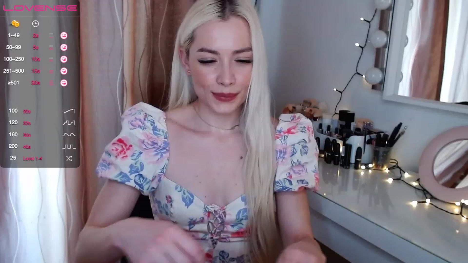 Gallery image thumbnail from Rapunzelll's myfreecams stream on, 03/19/2023, 08:58 image 14 of 20