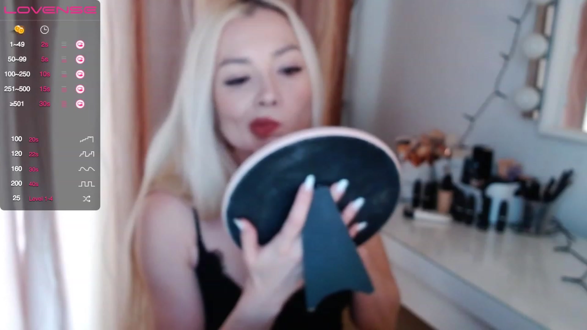 Gallery image thumbnail from Rapunzelll's myfreecams stream on, 03/20/2023, 08:59 image 8 of 20