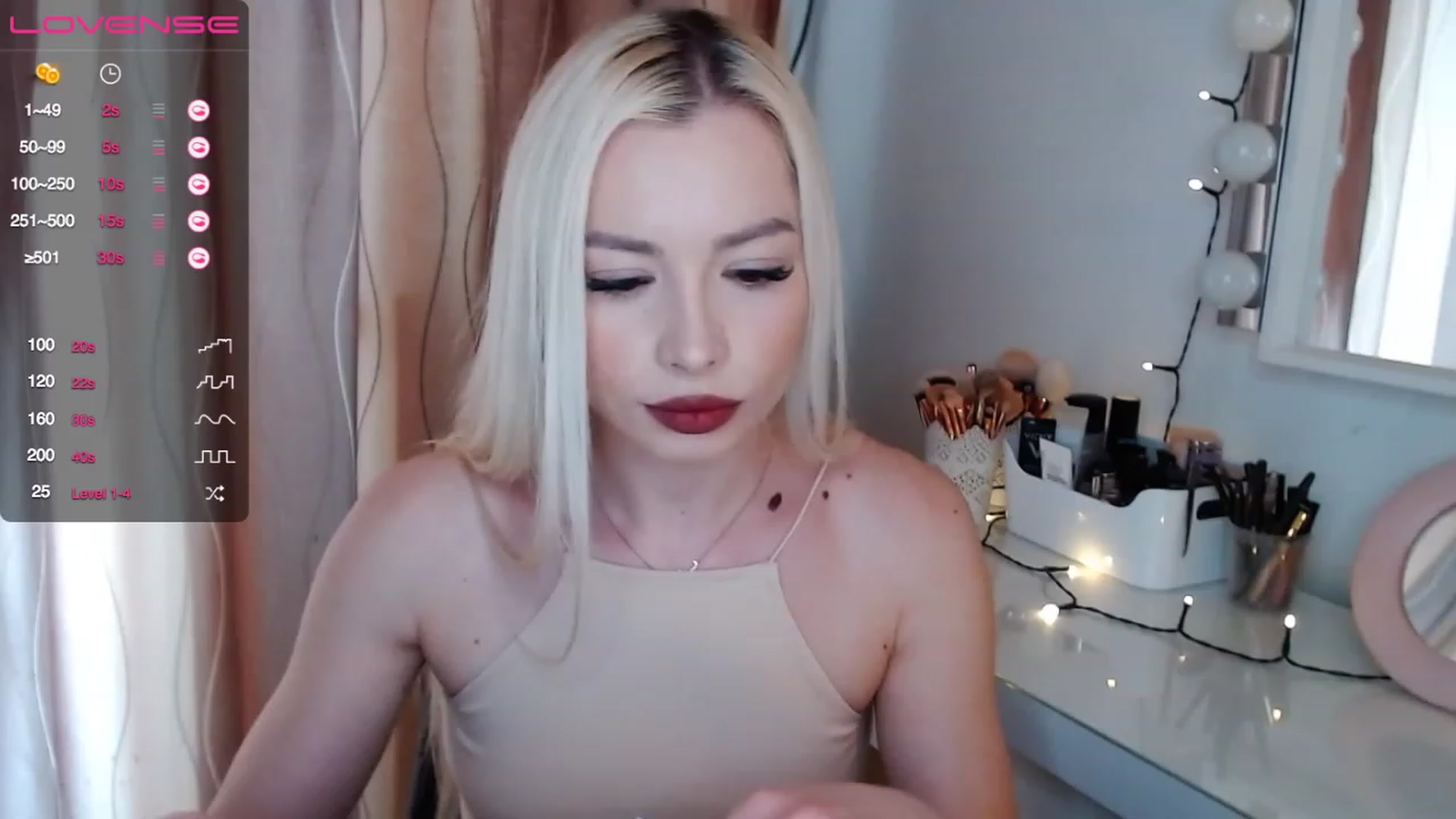 Gallery image thumbnail from Rapunzelll's myfreecams stream on, 03/21/2023, 09:04 image 6 of 20