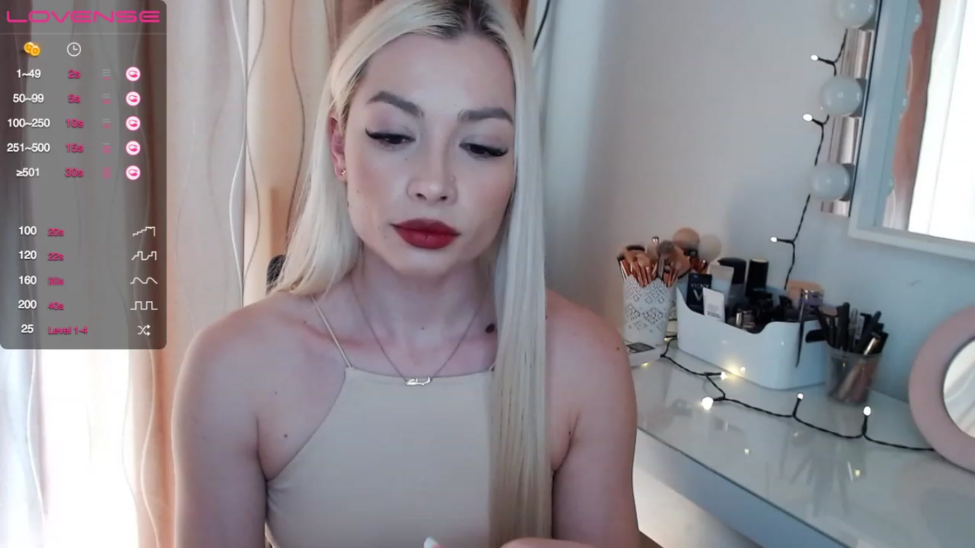 Gallery image thumbnail from Rapunzelll's myfreecams stream on, 03/21/2023, 09:59 image 9 of 20