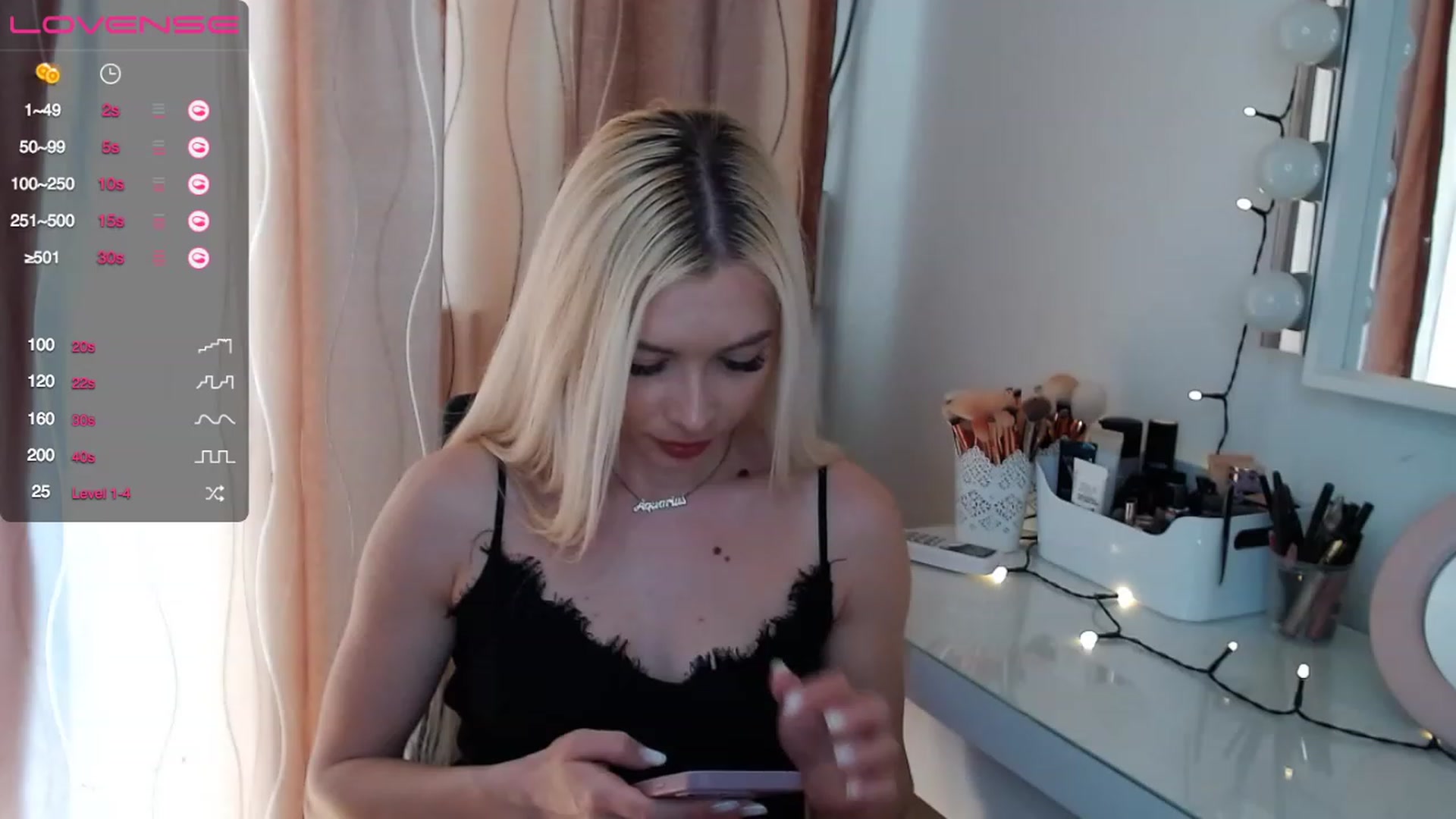 Gallery image thumbnail from Rapunzelll's myfreecams stream on, 03/24/2023, 10:44 image 10 of 20