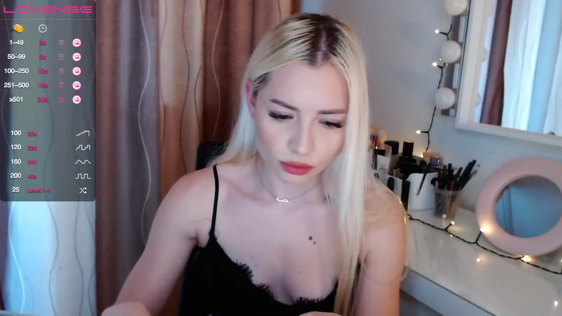 Gallery image thumbnail from Rapunzelll's myfreecams stream on, 03/30/2023, 08:02 image 10 of 20