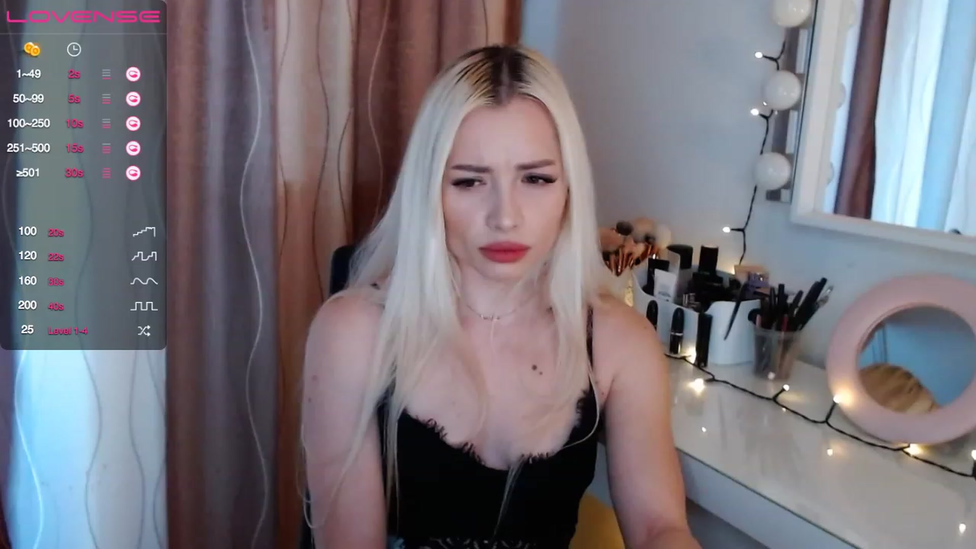 Gallery image thumbnail from Rapunzelll's myfreecams stream on, 03/30/2023, 08:02 image 18 of 20