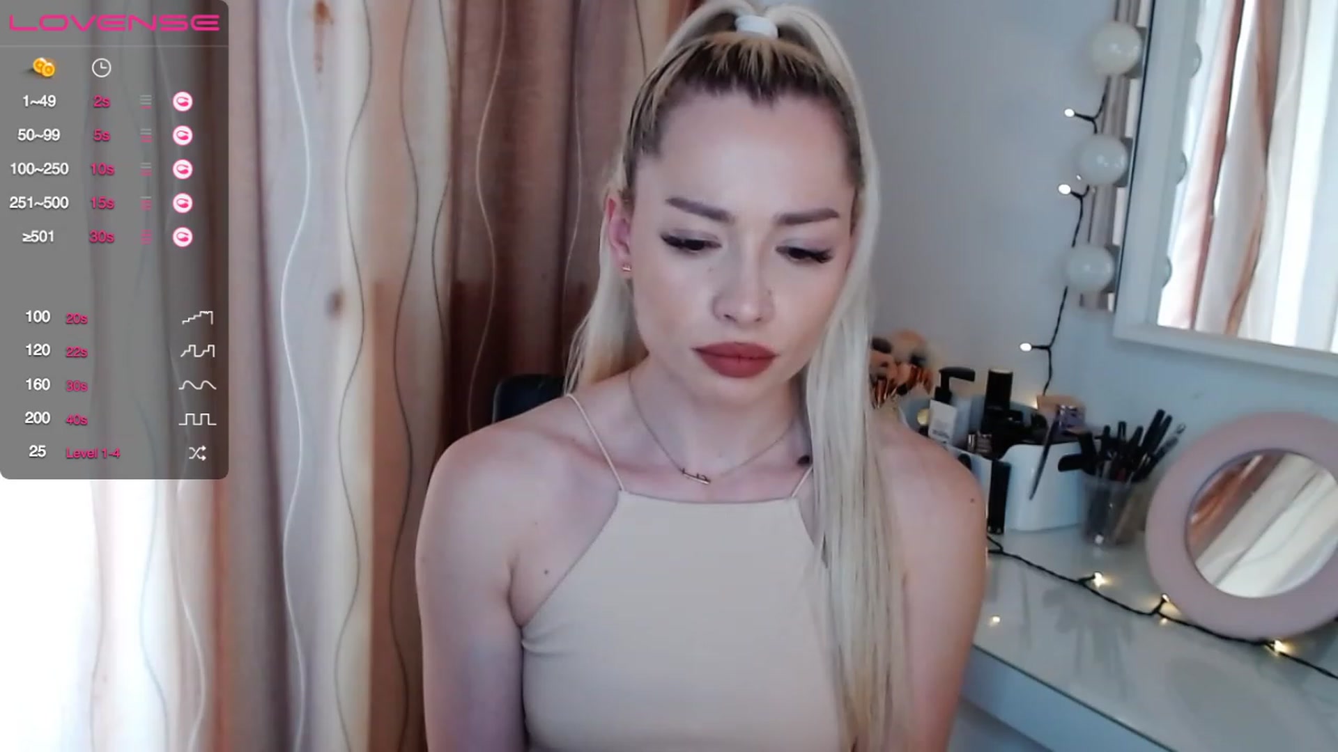 Gallery image thumbnail from Rapunzelll's myfreecams stream on, 04/01/2023, 13:09 image 5 of 20