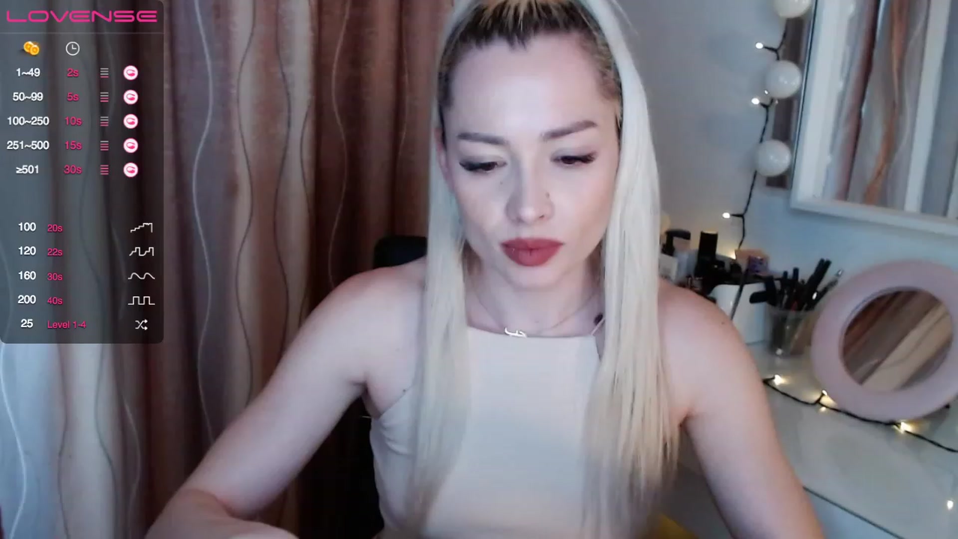 Gallery image thumbnail from Rapunzelll's myfreecams stream on, 04/01/2023, 15:21 image 7 of 20