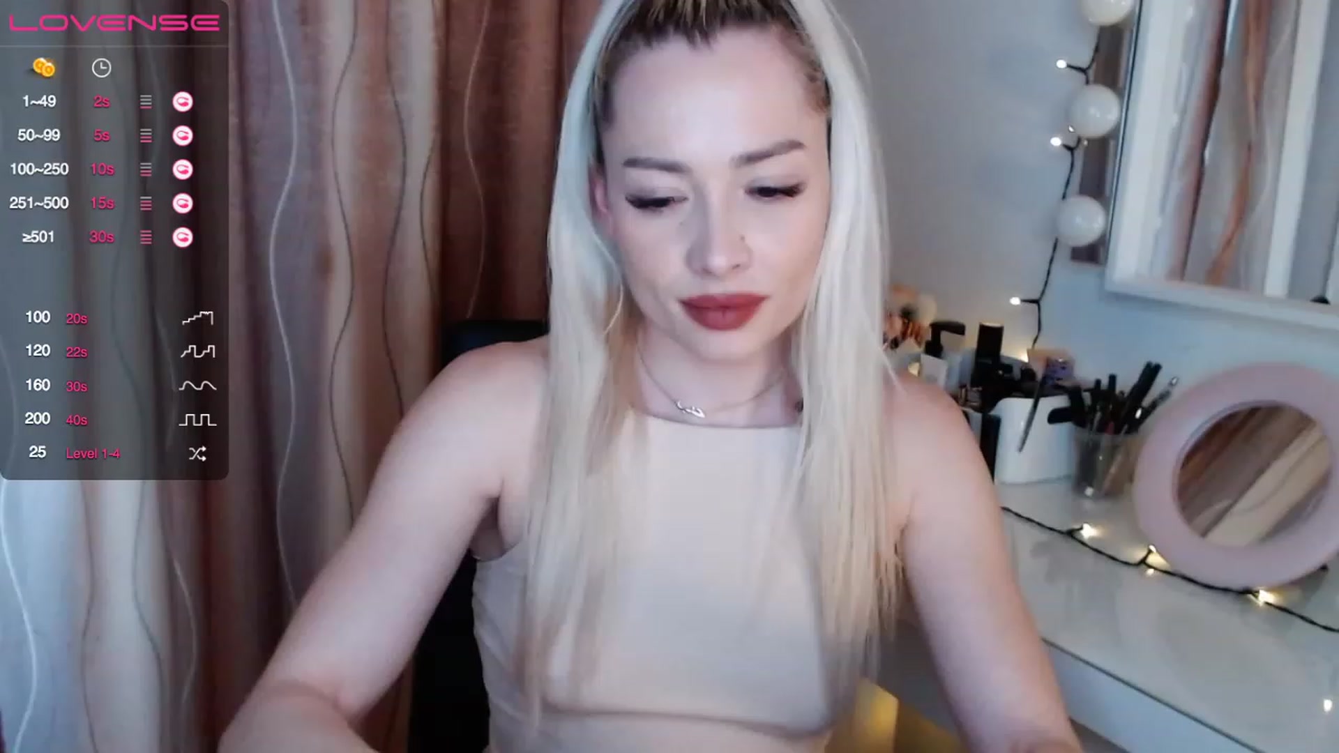 Gallery image thumbnail from Rapunzelll's myfreecams stream on, 04/01/2023, 15:21 image 2 of 20