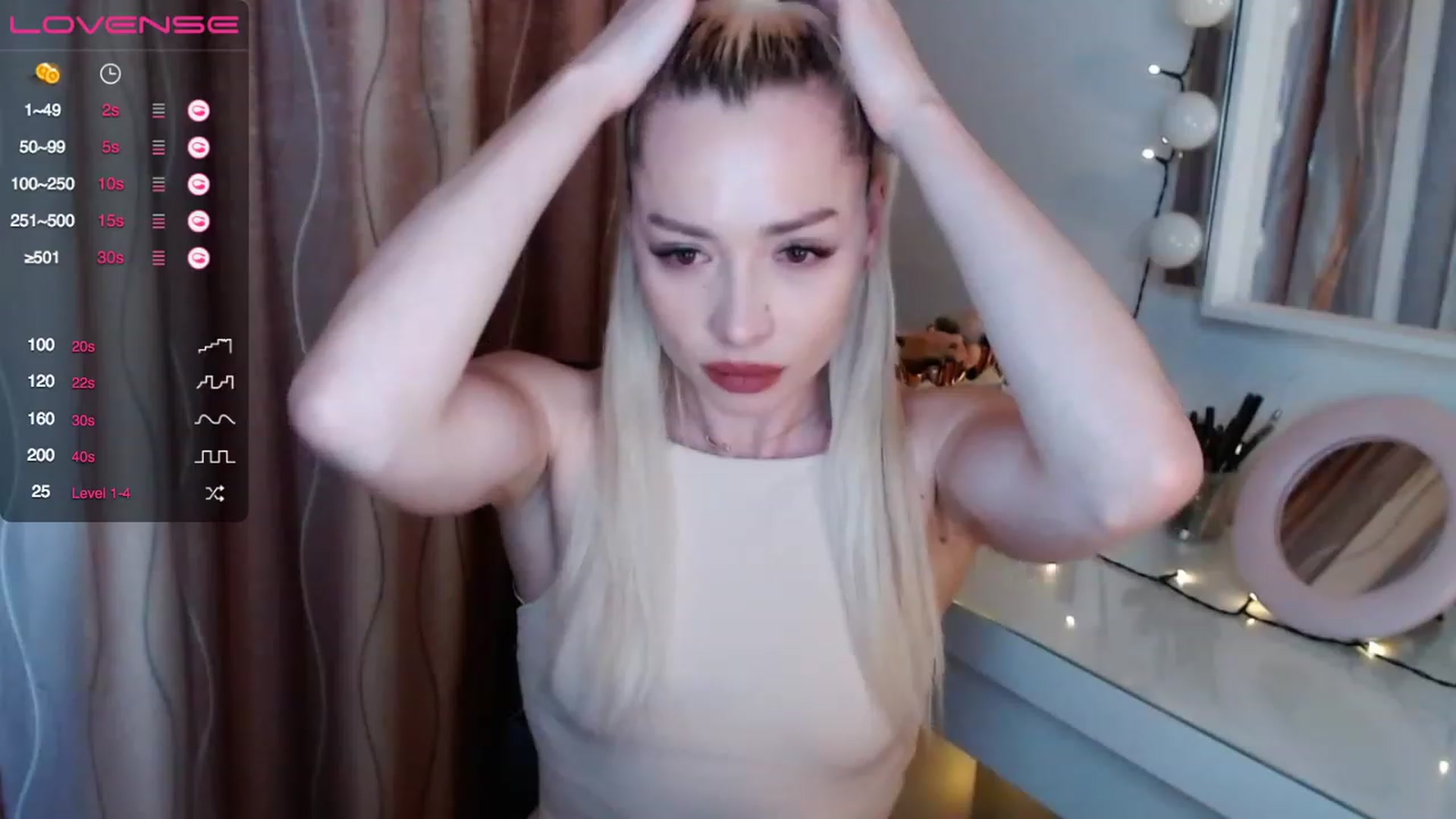 Gallery image thumbnail from Rapunzelll's myfreecams stream on, 04/01/2023, 15:21 image 15 of 20