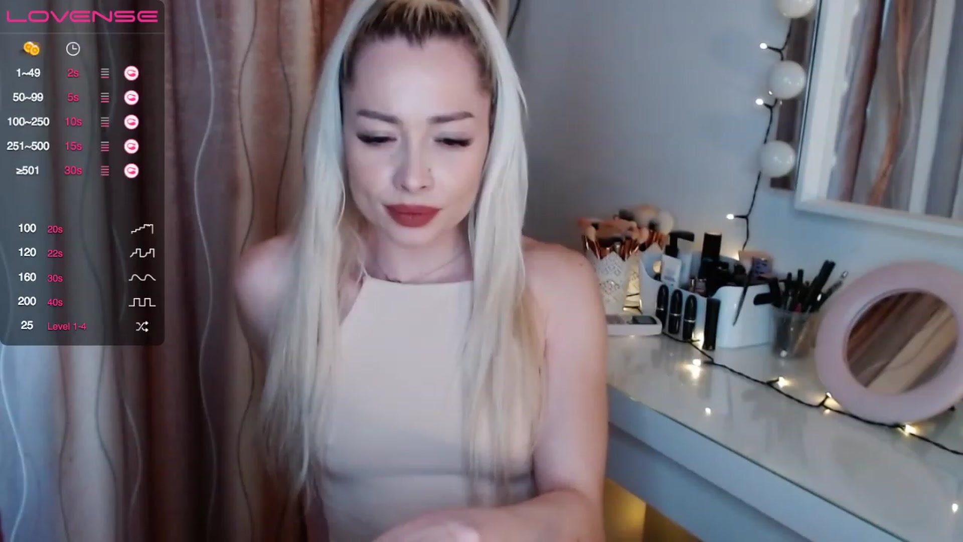 Gallery image thumbnail from Rapunzelll's myfreecams stream on, 04/01/2023, 15:21 image 11 of 20