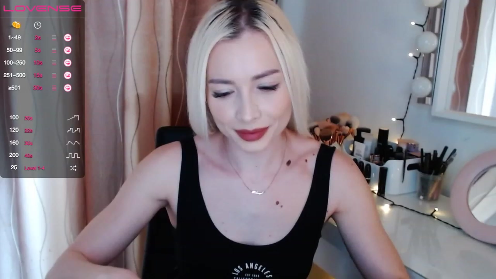 Gallery image thumbnail from Rapunzelll's myfreecams stream on, 04/06/2023, 07:22 image 15 of 20