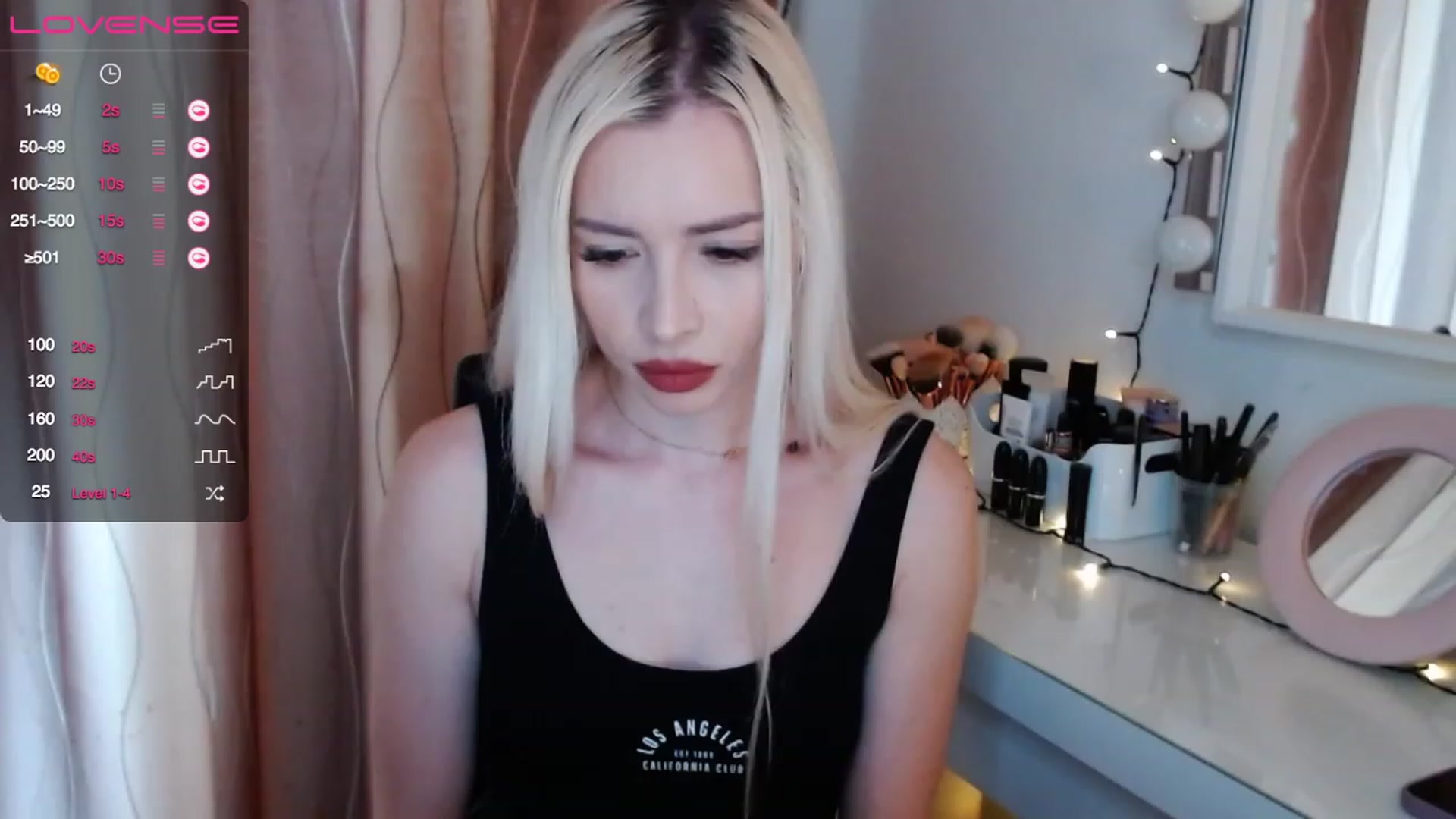 Gallery image thumbnail from Rapunzelll's myfreecams stream on, 04/06/2023, 07:22 image 5 of 20
