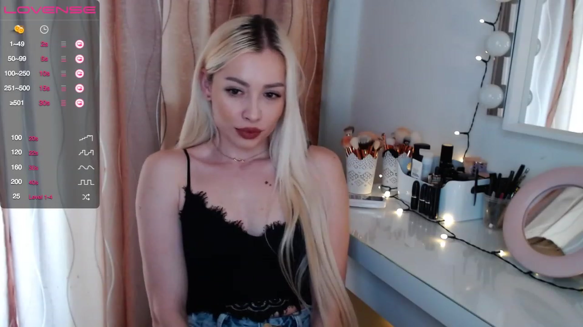 Gallery image thumbnail from Rapunzelll's myfreecams stream on, 04/07/2023, 07:59 image 18 of 20