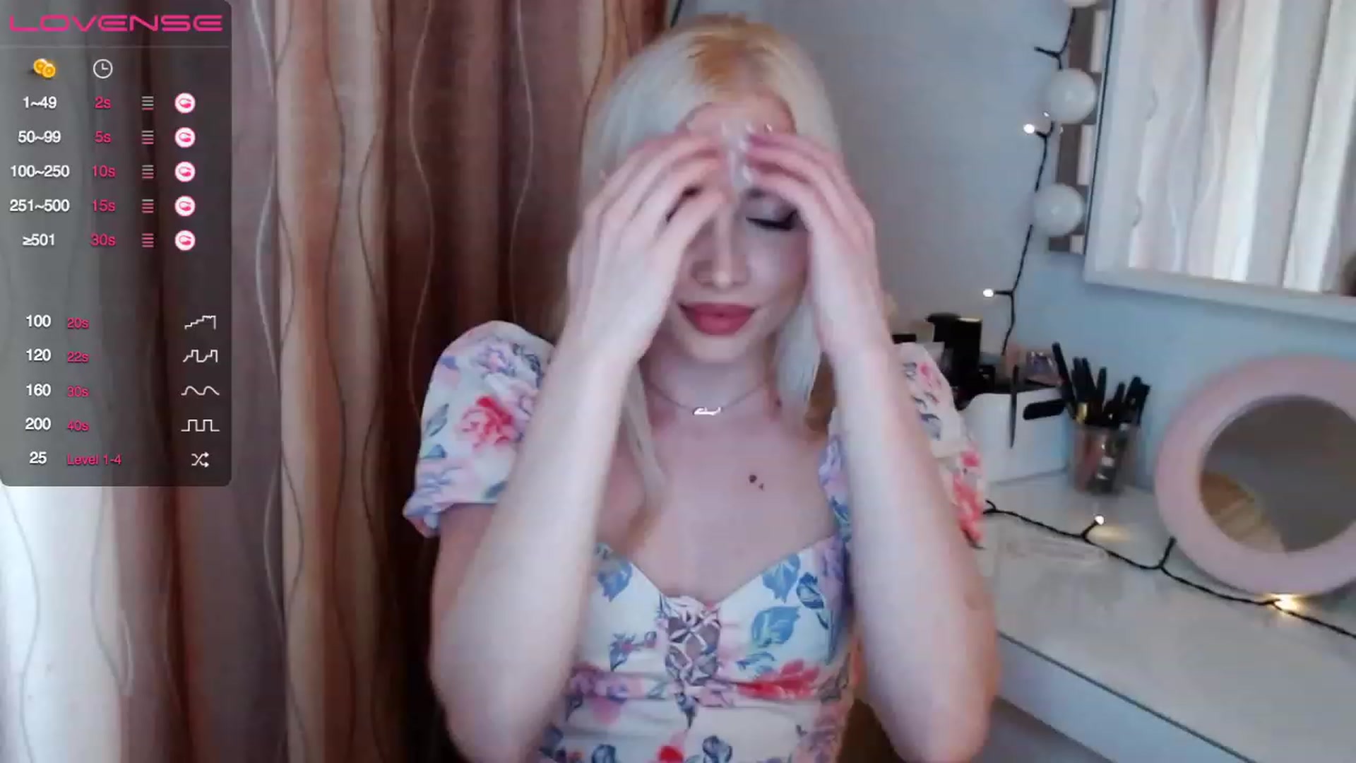 Gallery image thumbnail from Rapunzelll's myfreecams stream on, 04/12/2023, 08:19 image 12 of 20