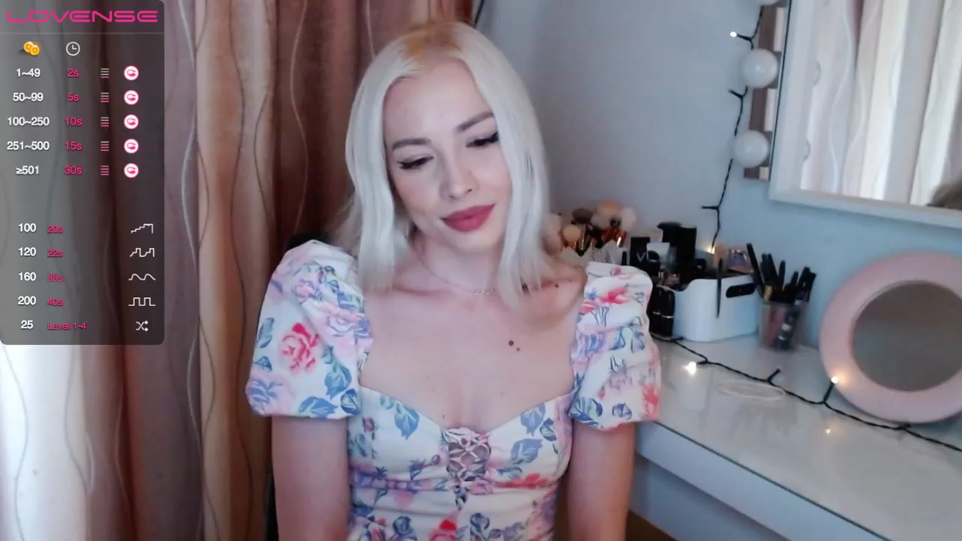 Gallery image thumbnail from Rapunzelll's myfreecams stream on, 04/12/2023, 08:19 image 19 of 20