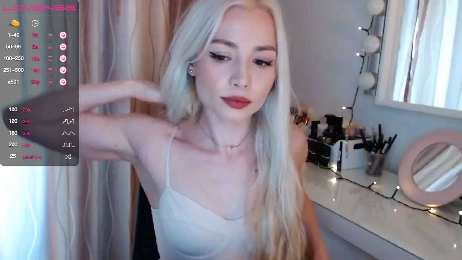 Gallery image thumbnail from Rapunzelll's myfreecams stream on, 04/13/2023, 08:13 image 17 of 20