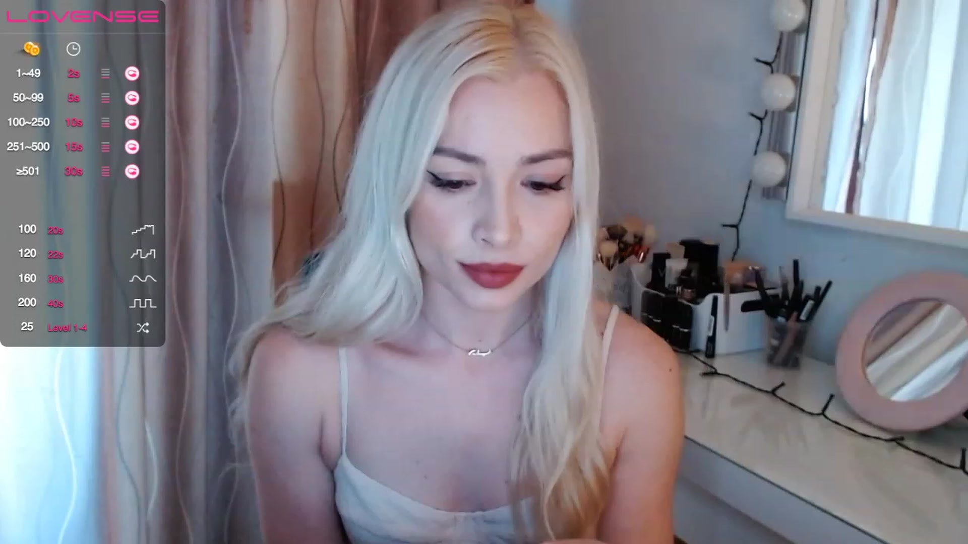 Gallery image thumbnail from Rapunzelll's myfreecams stream on, 04/13/2023, 08:13 image 11 of 20