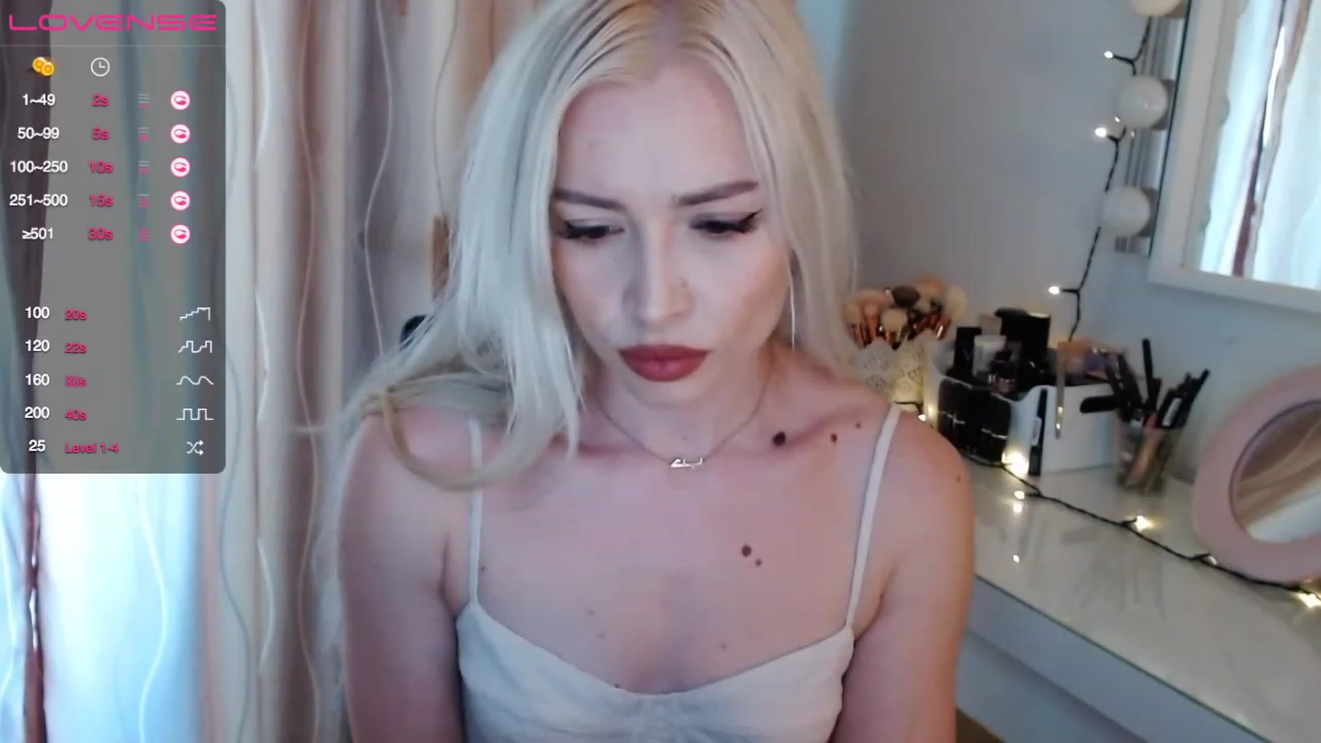 Gallery image thumbnail from Rapunzelll's myfreecams stream on, 04/13/2023, 09:10 image 14 of 20