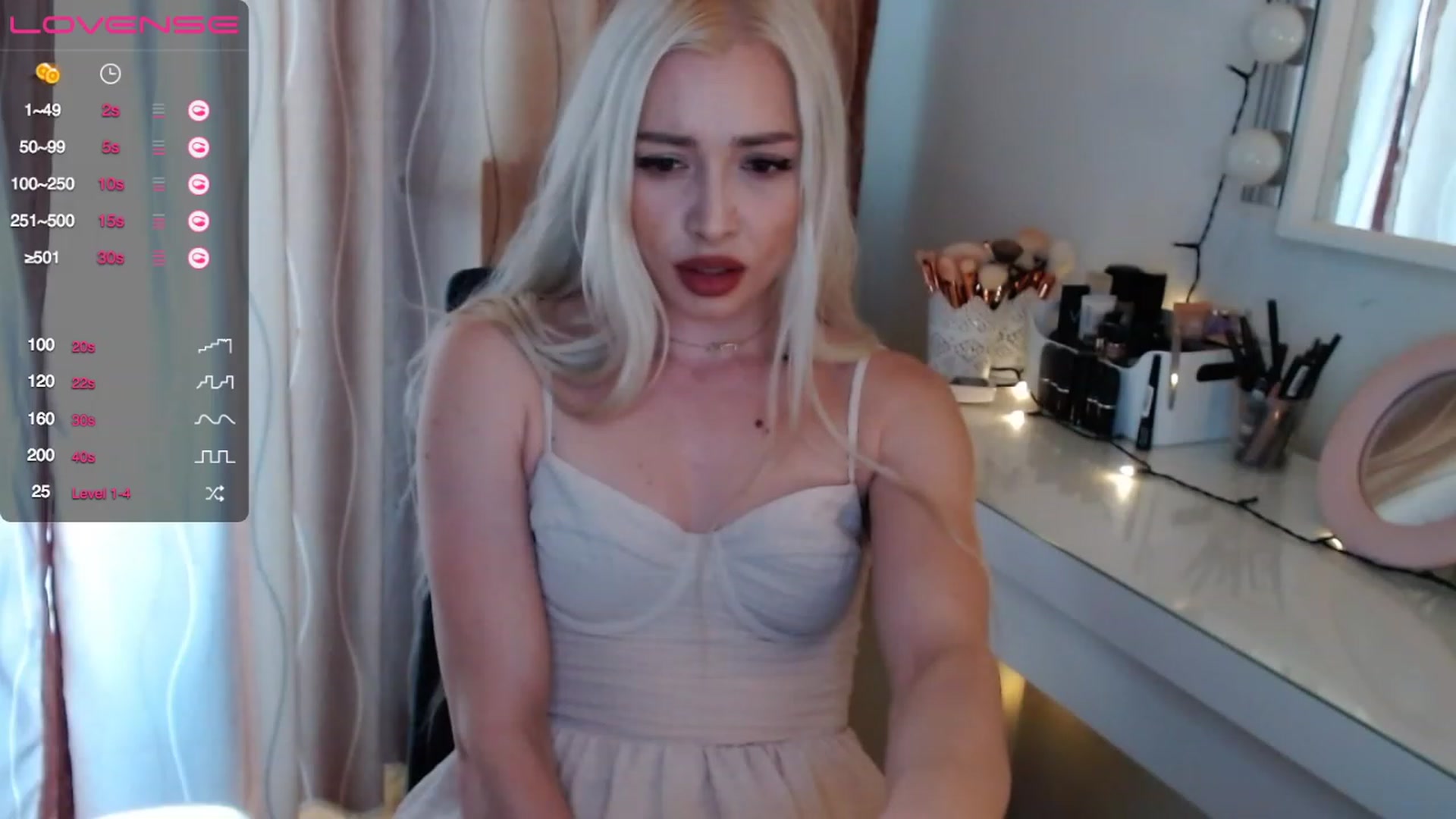 Gallery image thumbnail from Rapunzelll's myfreecams stream on, 04/13/2023, 09:10 image 9 of 20