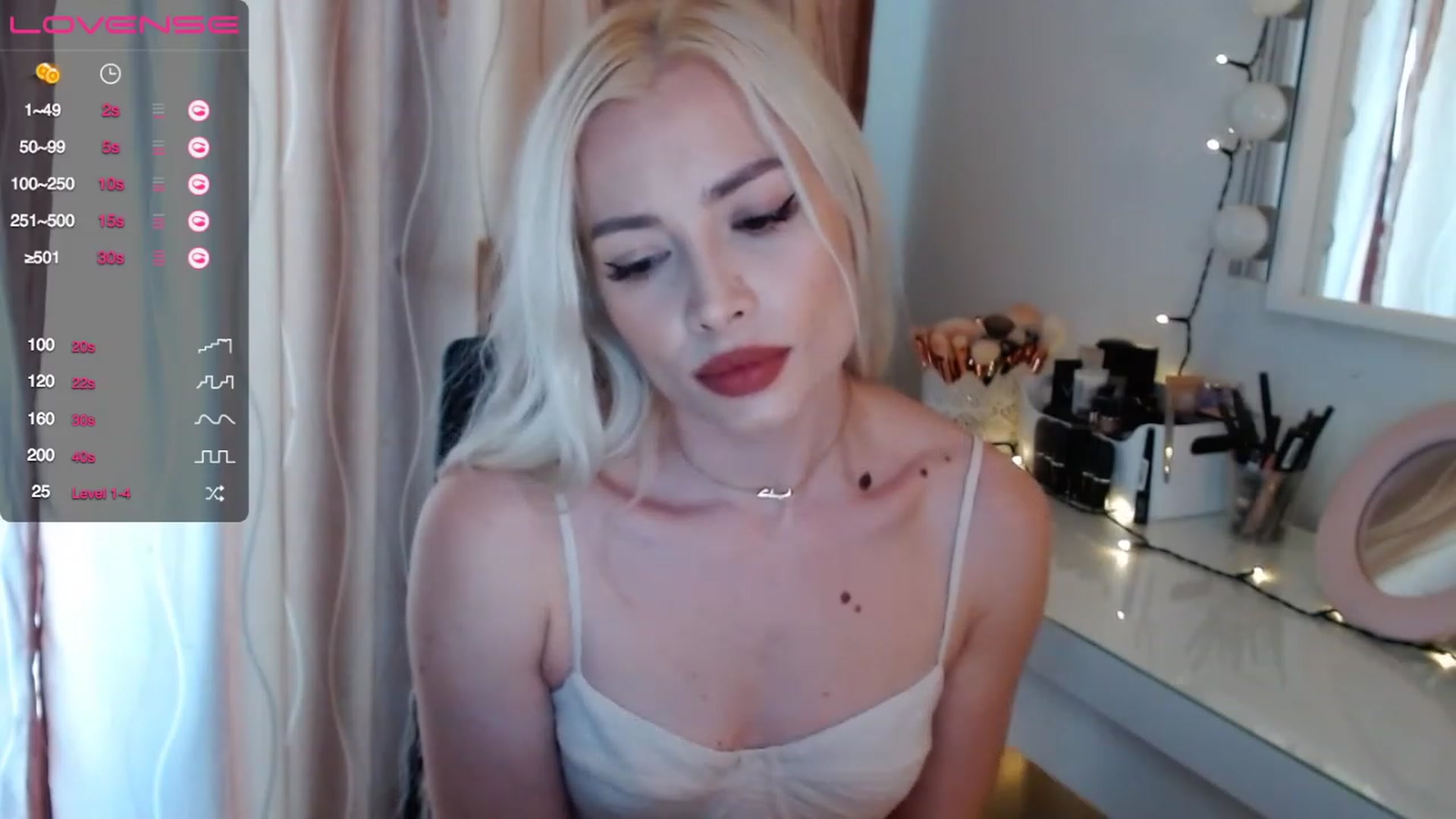 Gallery image thumbnail from Rapunzelll's myfreecams stream on, 04/13/2023, 09:10 image 20 of 20
